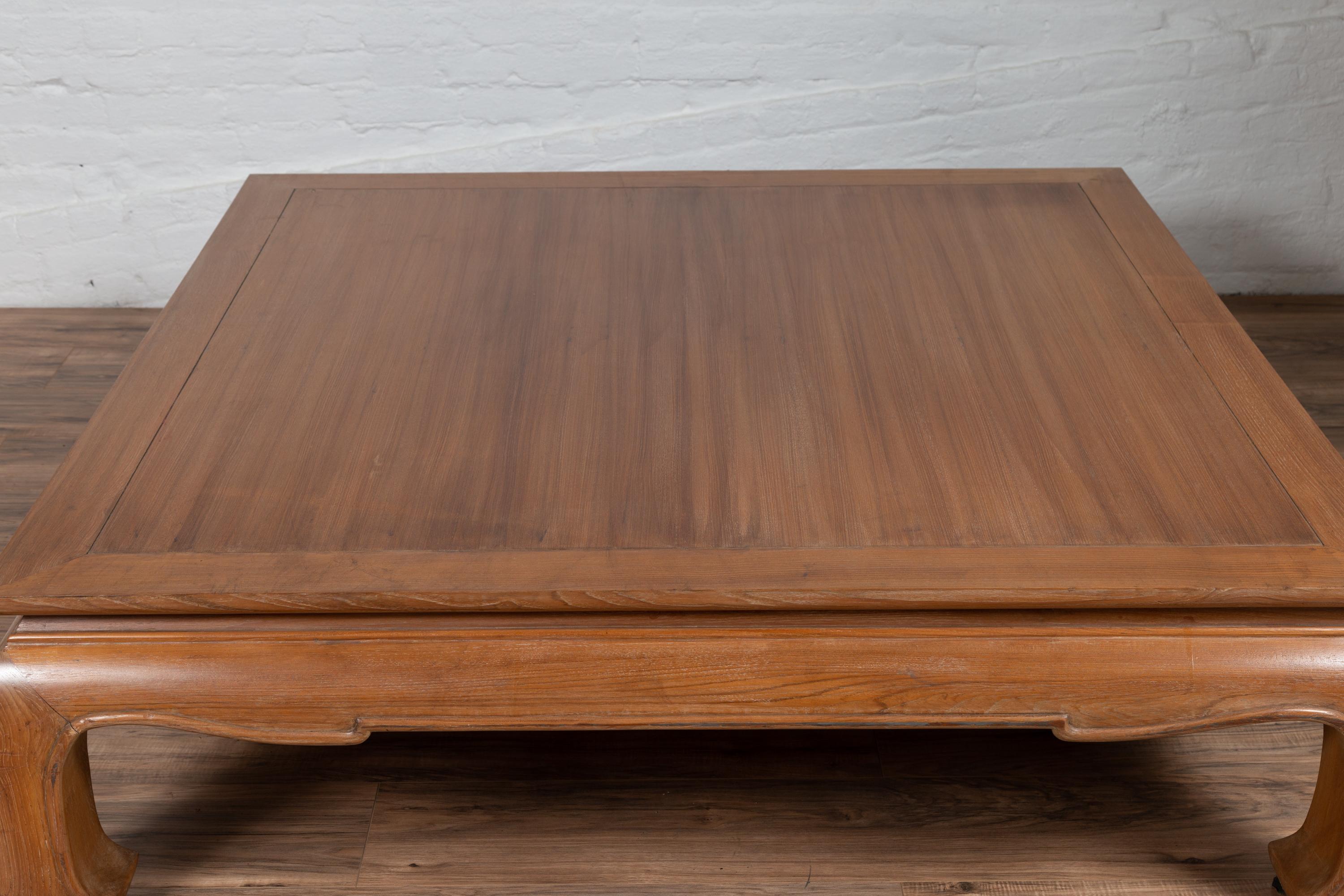 Vintage Indonesian Teak Coffee Table with Natural Bleached Patina and Chow Legs In Good Condition In Yonkers, NY