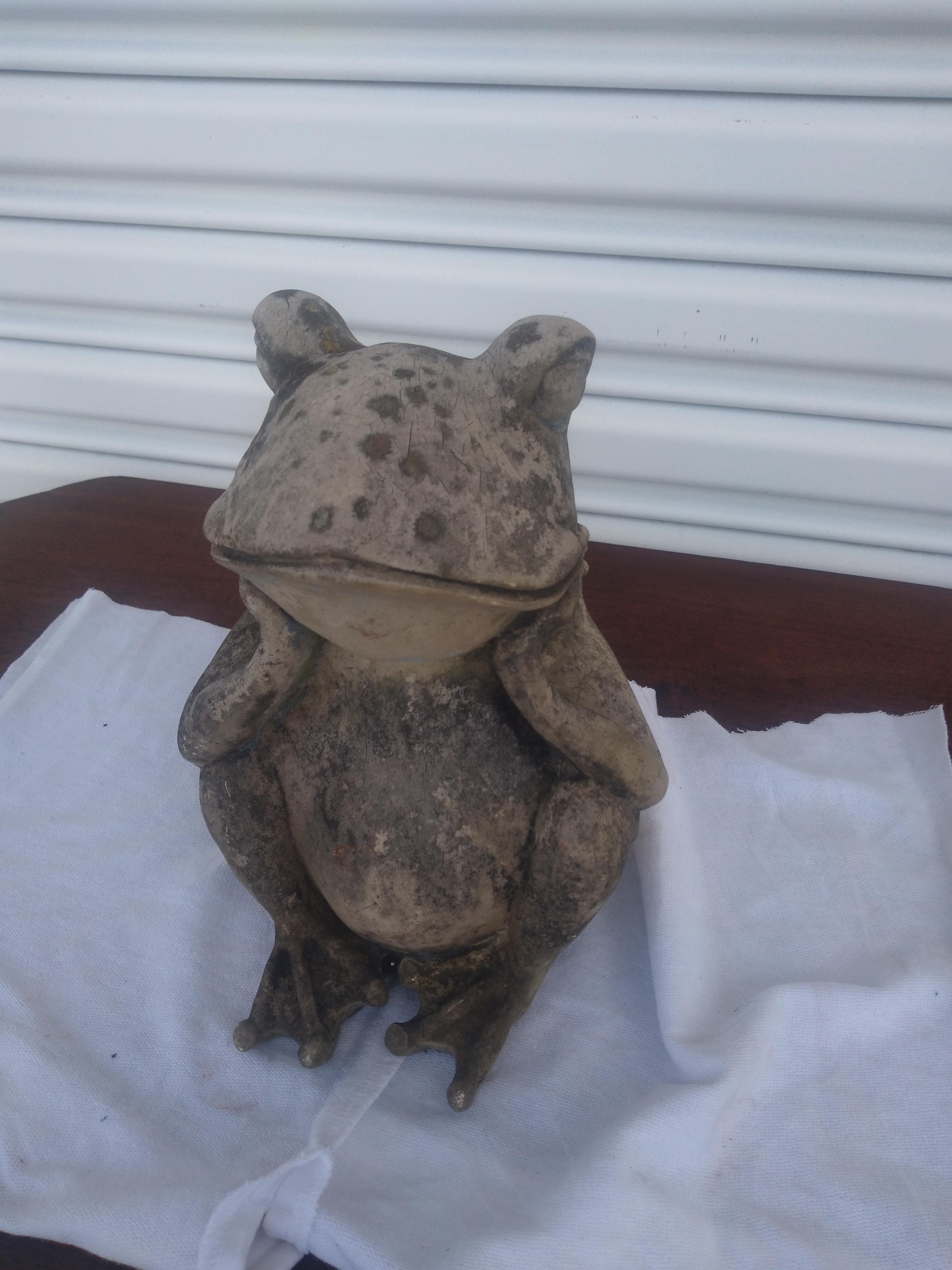 Grenouille vintage en résine coulée pour l'intérieur et l'extérieur Bon état - En vente à Pasadena, TX