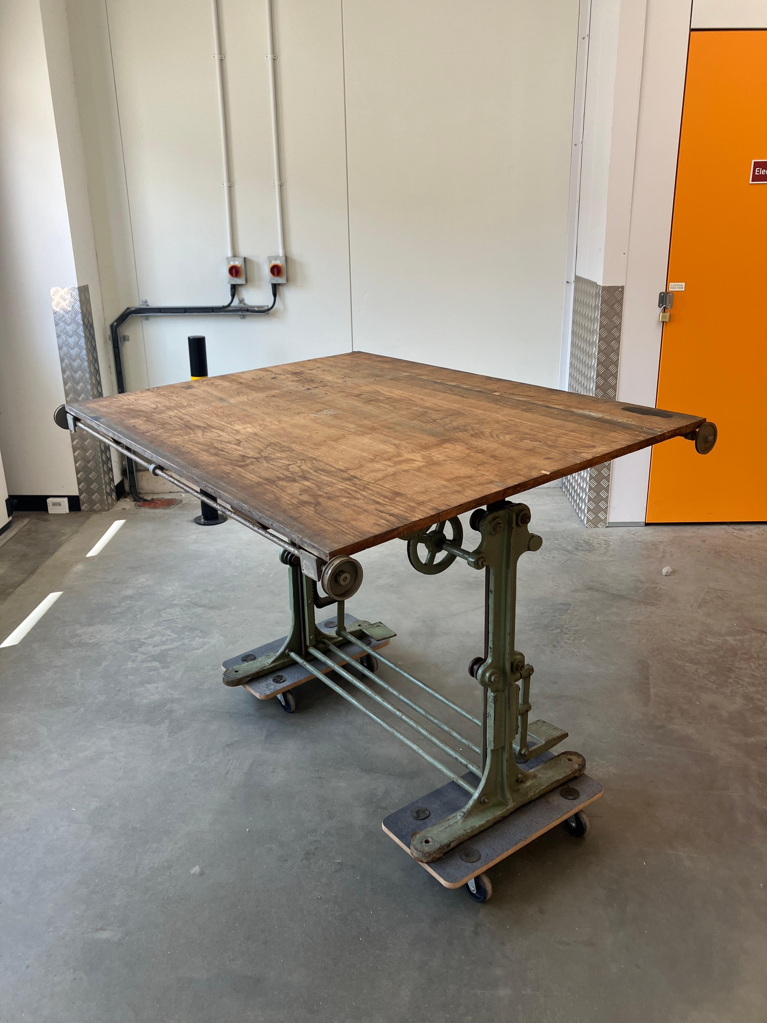 Metal Vintage industrial 1920s Stanley London drafting table Made in England For Sale