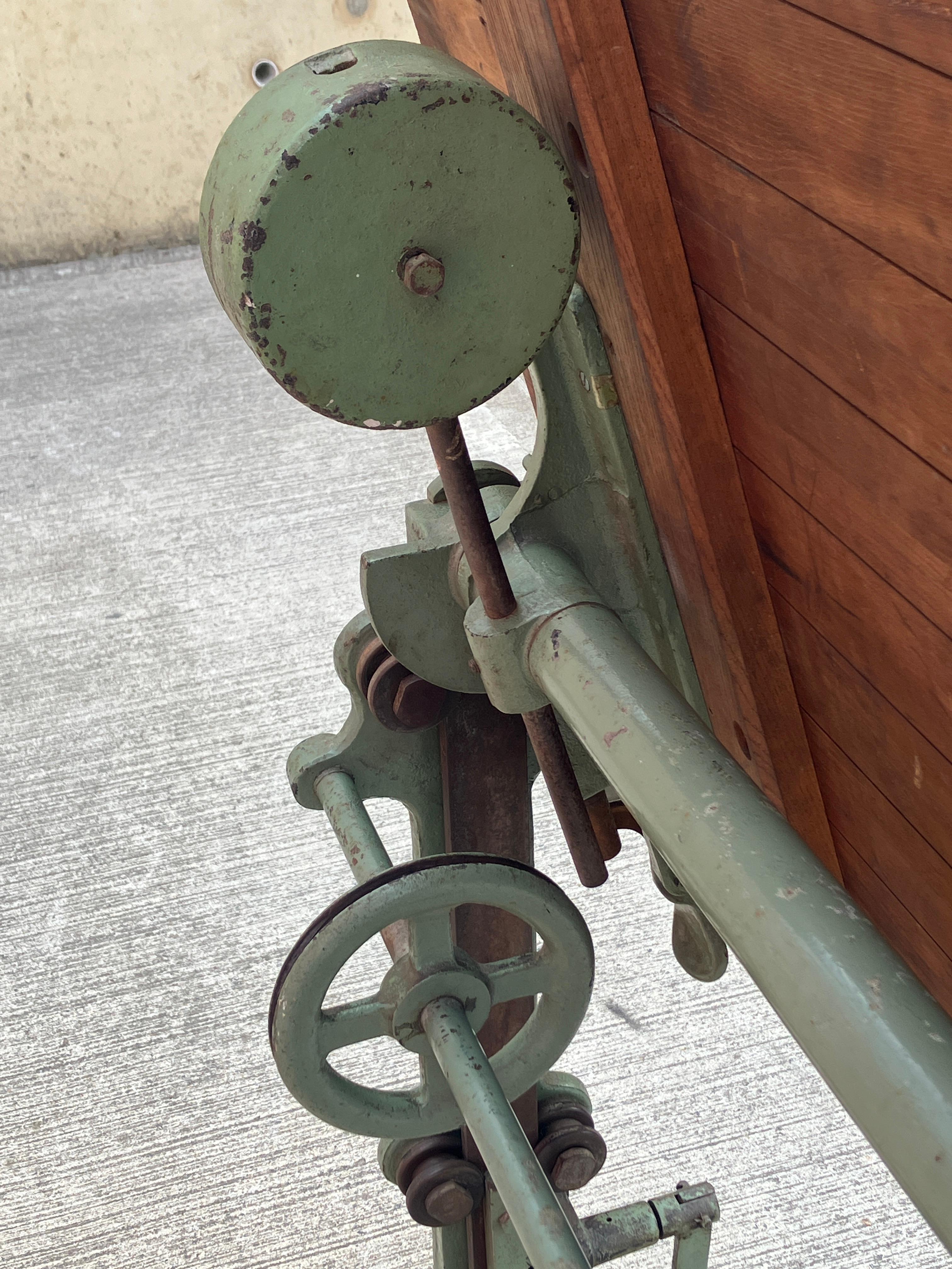 Vintage industrial 1920s Stanley London drafting table Made in England For Sale 1
