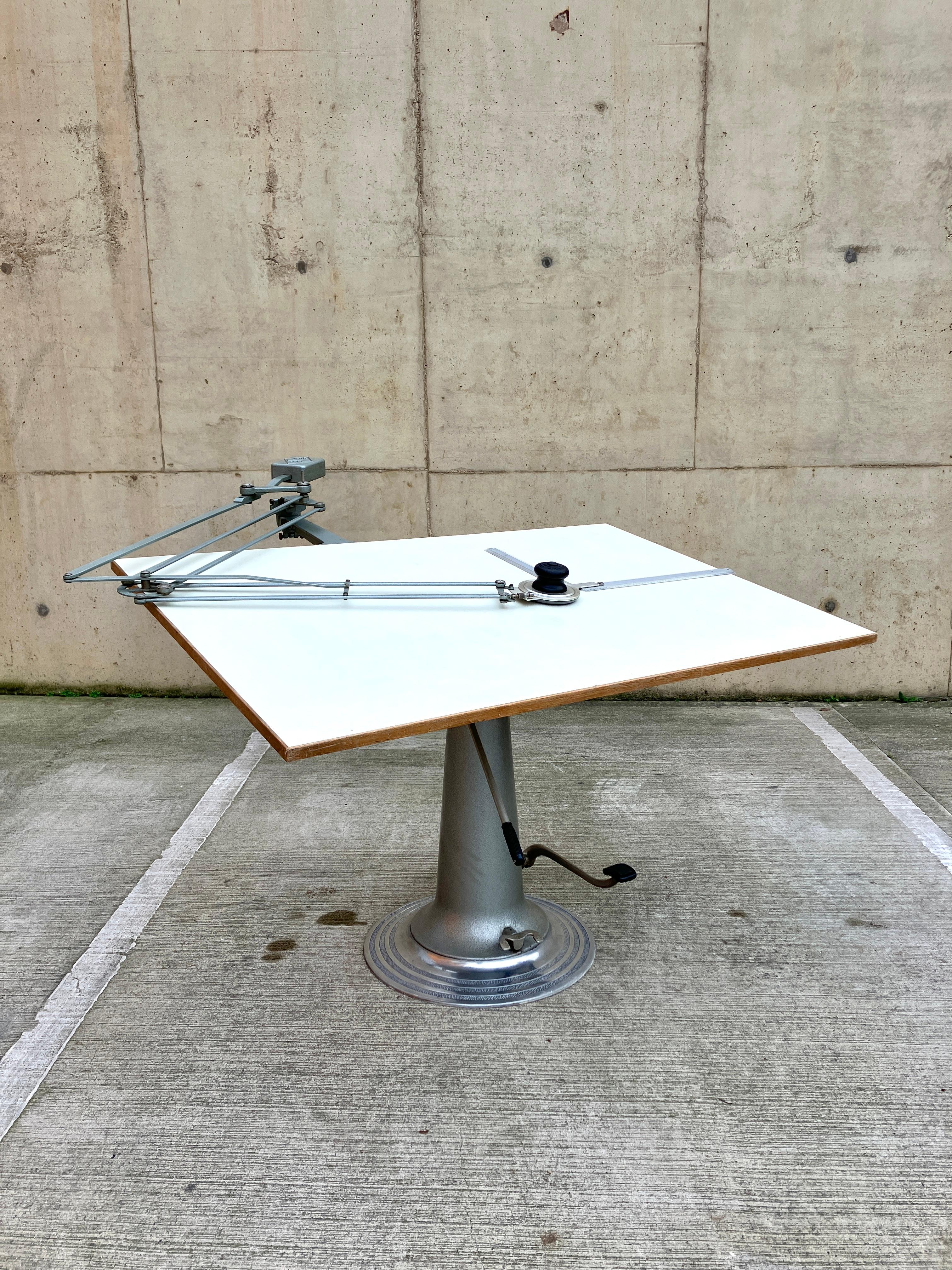Mid-Century moderno Tavolo da disegno vintage industriale anni '50 NIKE Eskilstuna