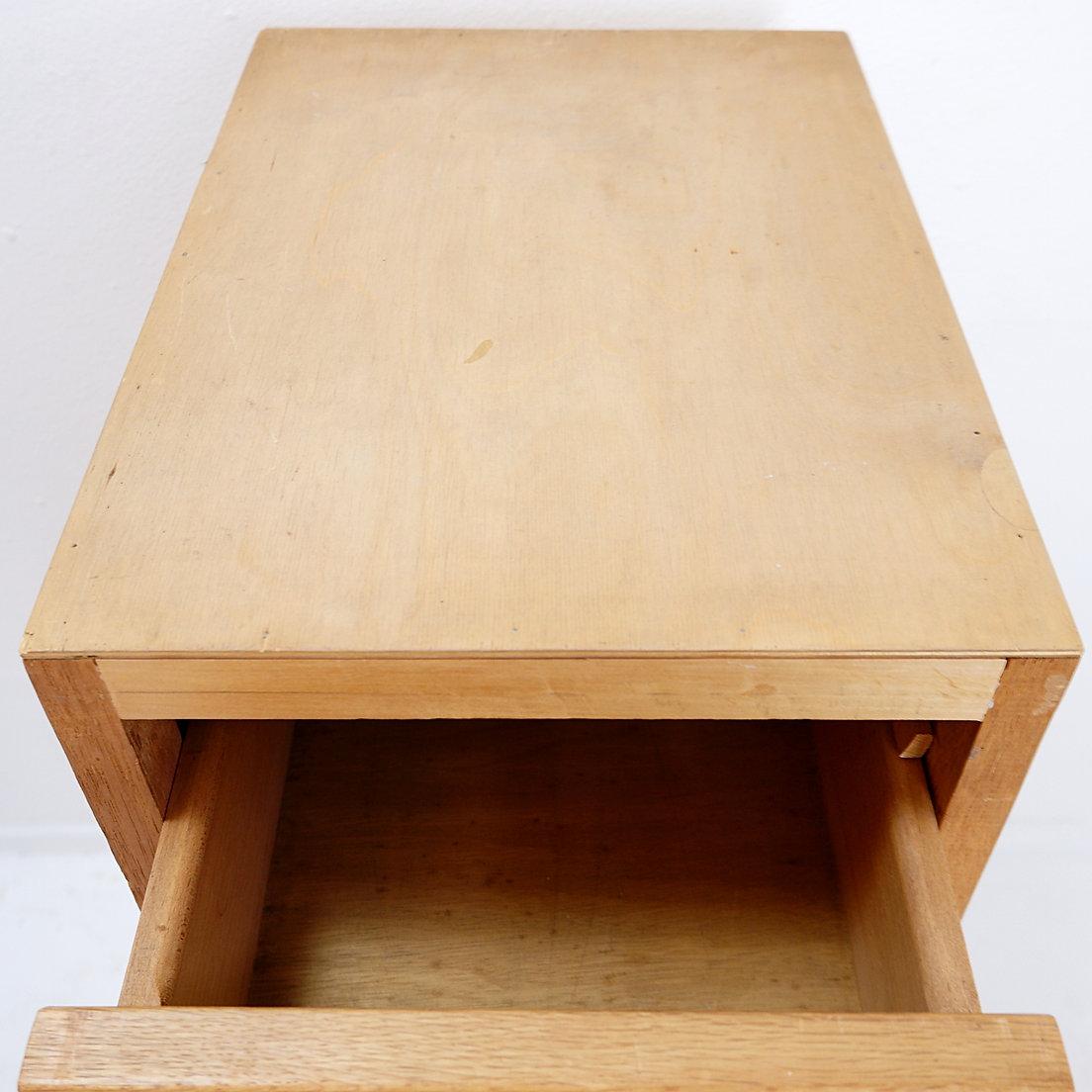 Vintage industrial 5-drawer filing cabinet en vente 9