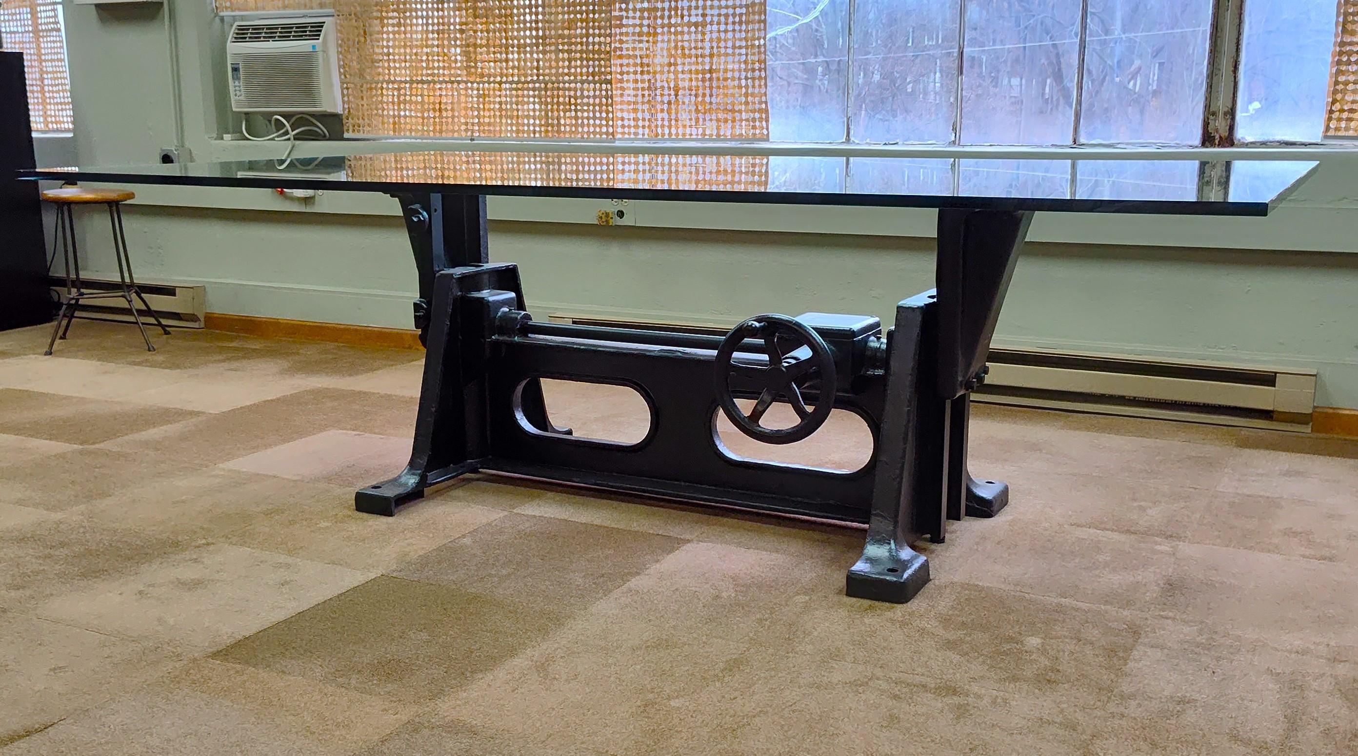Industrial Crank-Up Table

*Shown with glass but sold as the base only*

Overall Dimensions of the base: 30