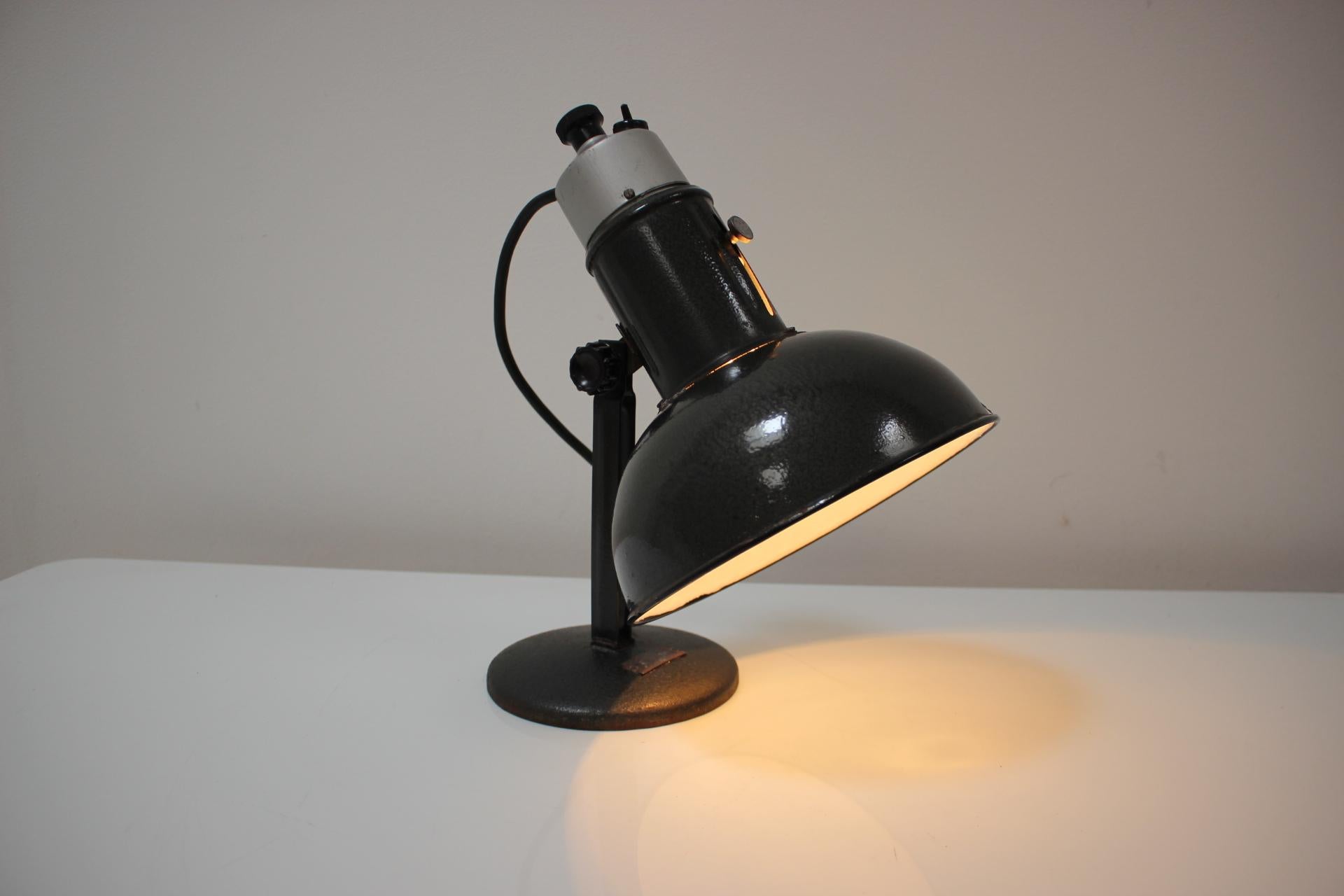 Vintage Industrial Adjustable Table Lamp, 1950's For Sale 10