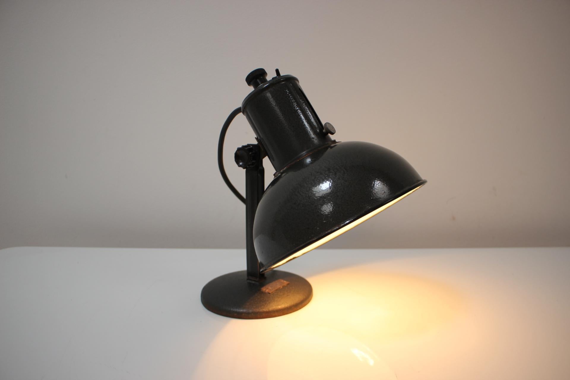 Vintage Industrial Adjustable Table Lamp, 1950's For Sale 11