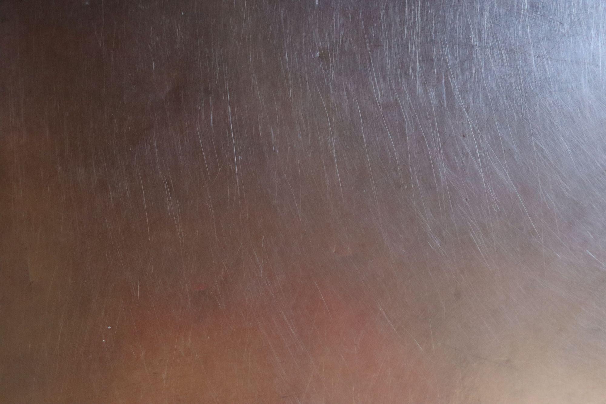 Table de fabrication industrielle Anco Bilt en fonte et chêne avec surface en acier en vente 10