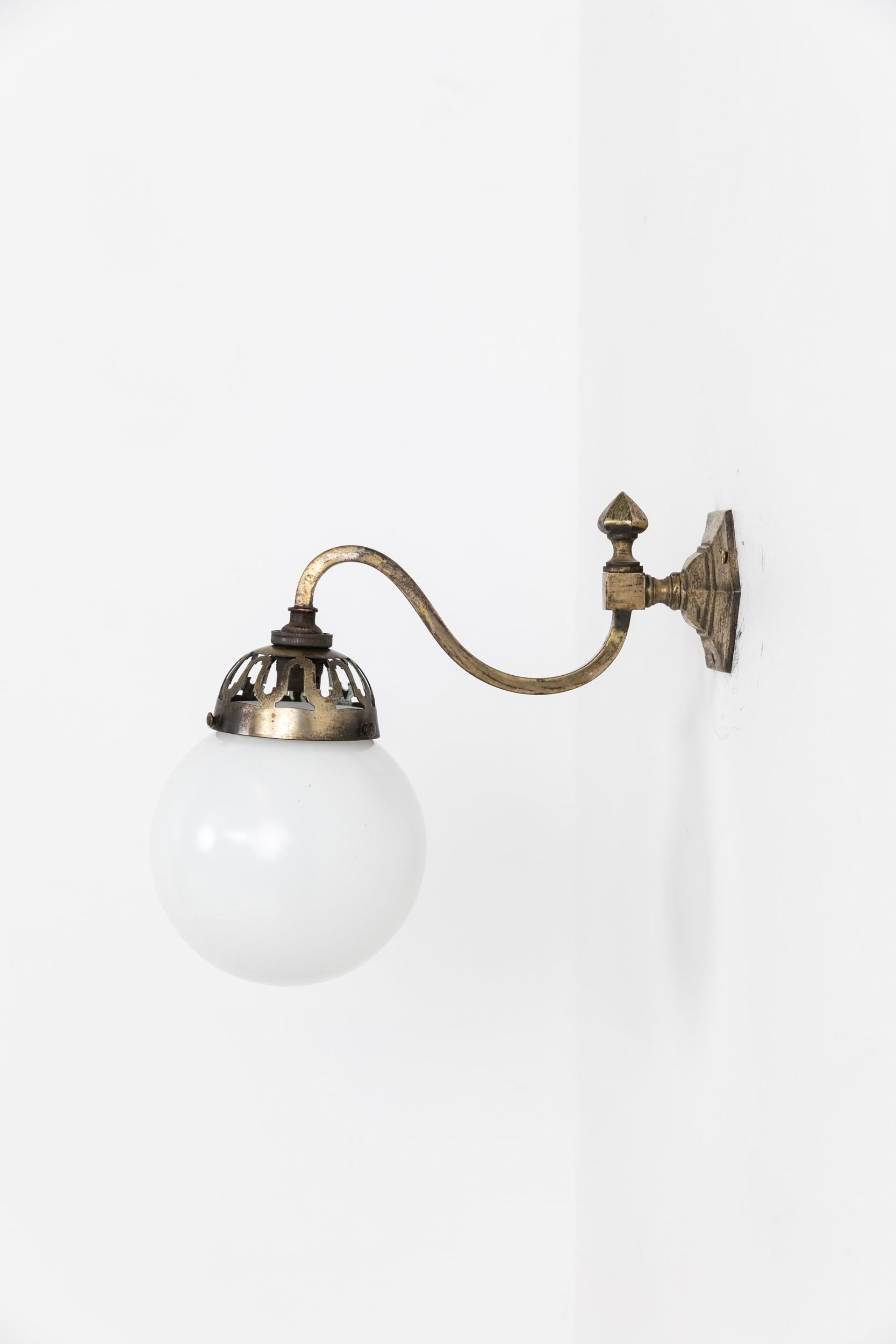 Vintage Industrial Antique Silver Plated Brass GEC Wall Lamp Sconce Light c.1920 In Fair Condition For Sale In London, GB
