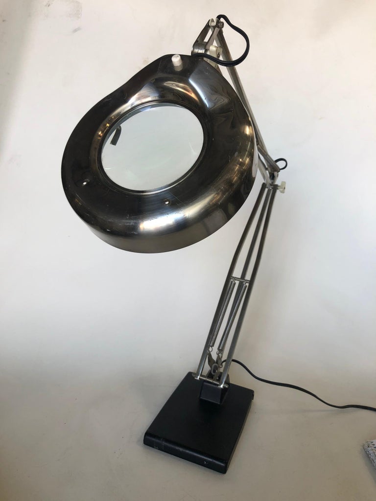 Vintage Industrial Articulating Floating Fixture Magnifying Dazor Desk