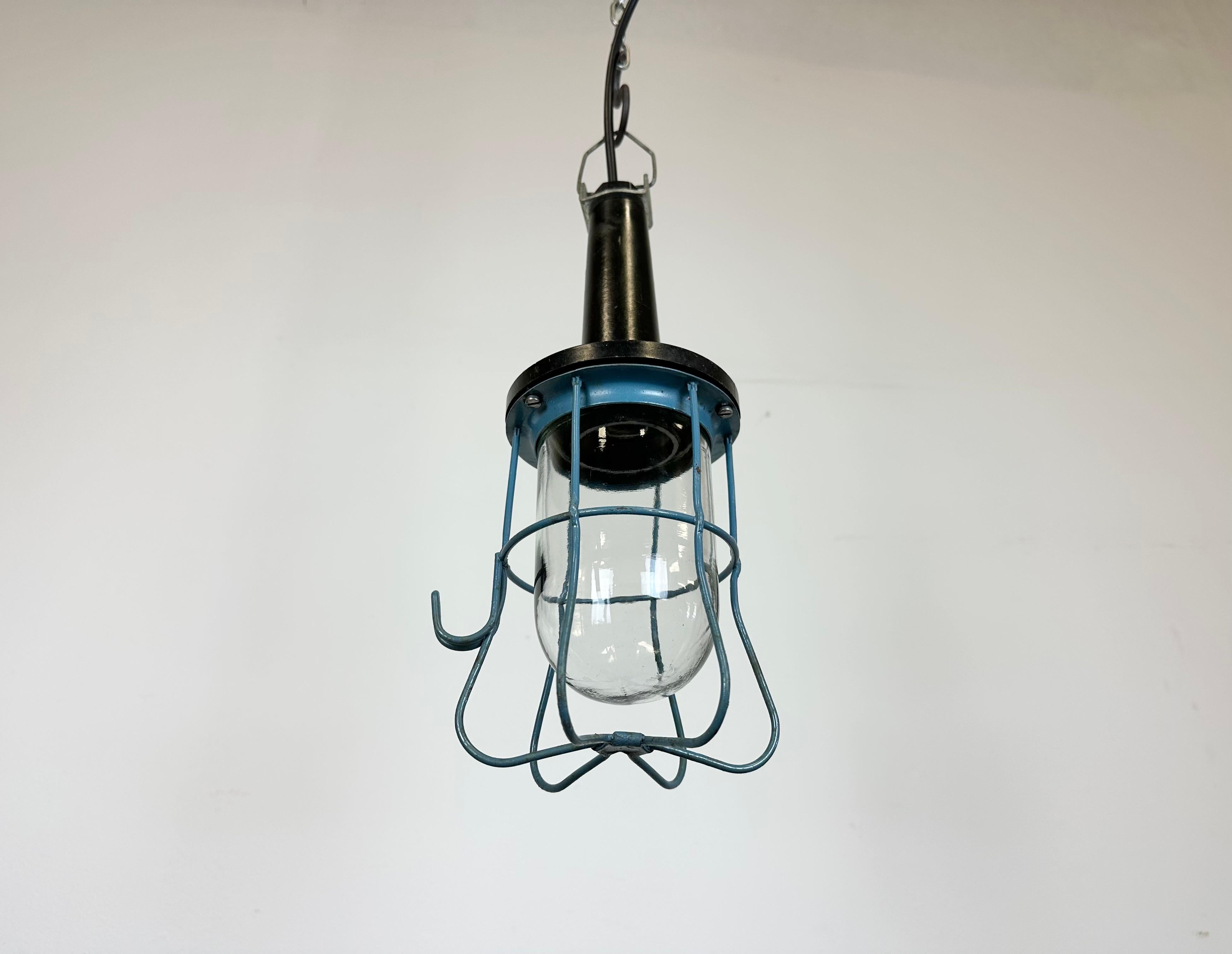 Vintage Industrial Bakelite Hanging Work Light, 1960s For Sale 1