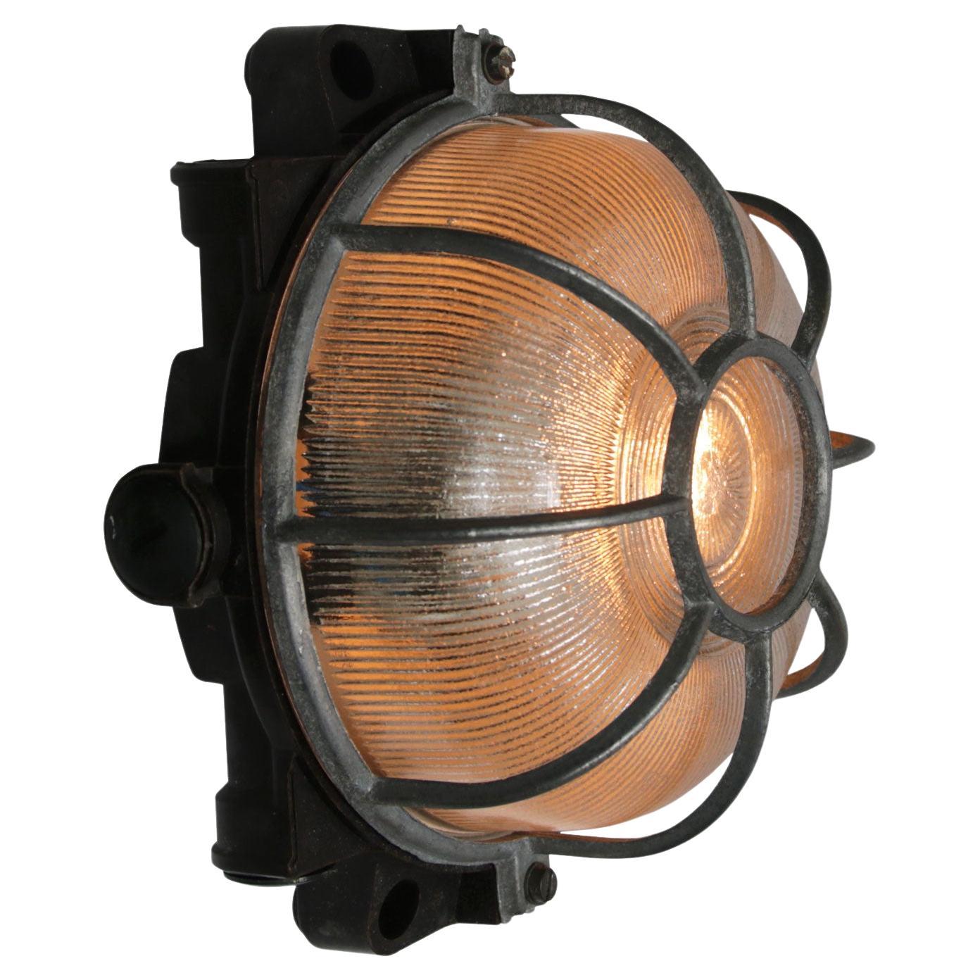 Vintage Industrial Bakelit Holophane Glas Scones Wand Lights