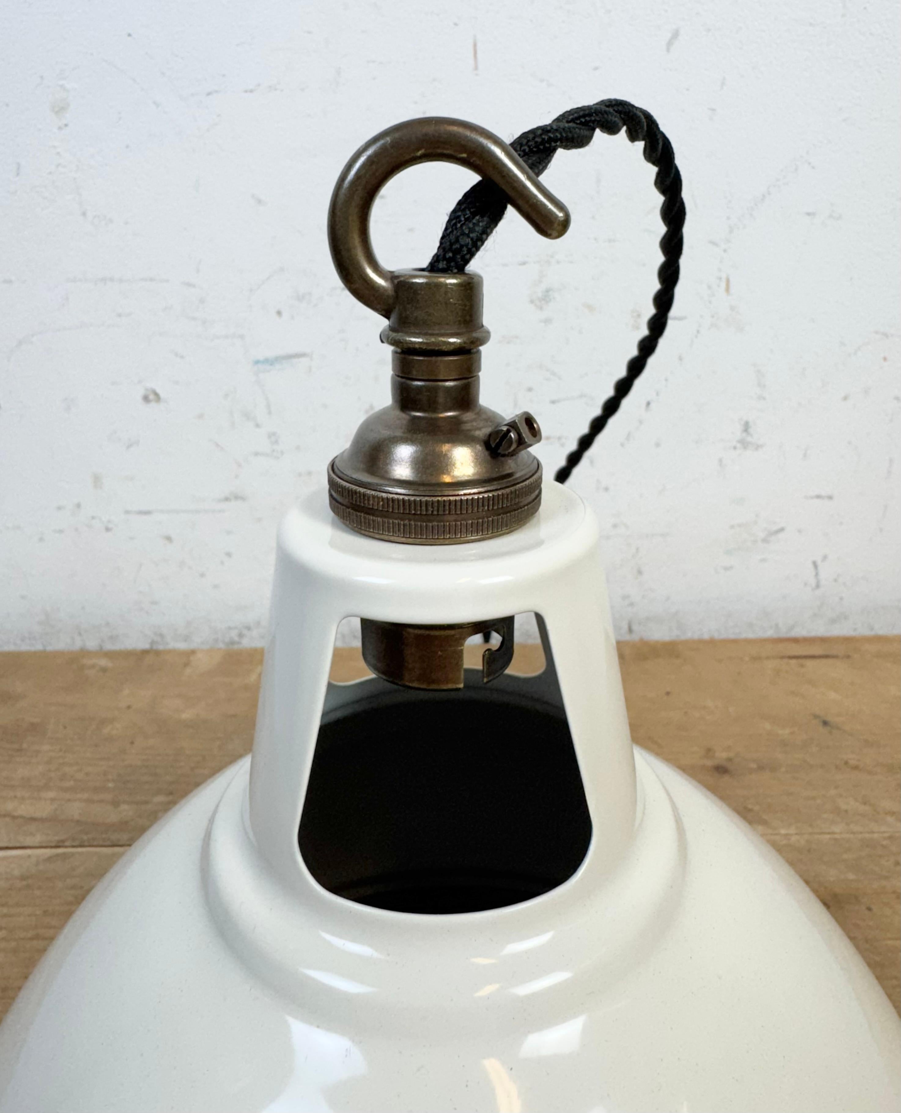 Vintage Industrial Beige Painted Pendant Lamp, 2000s For Sale 8