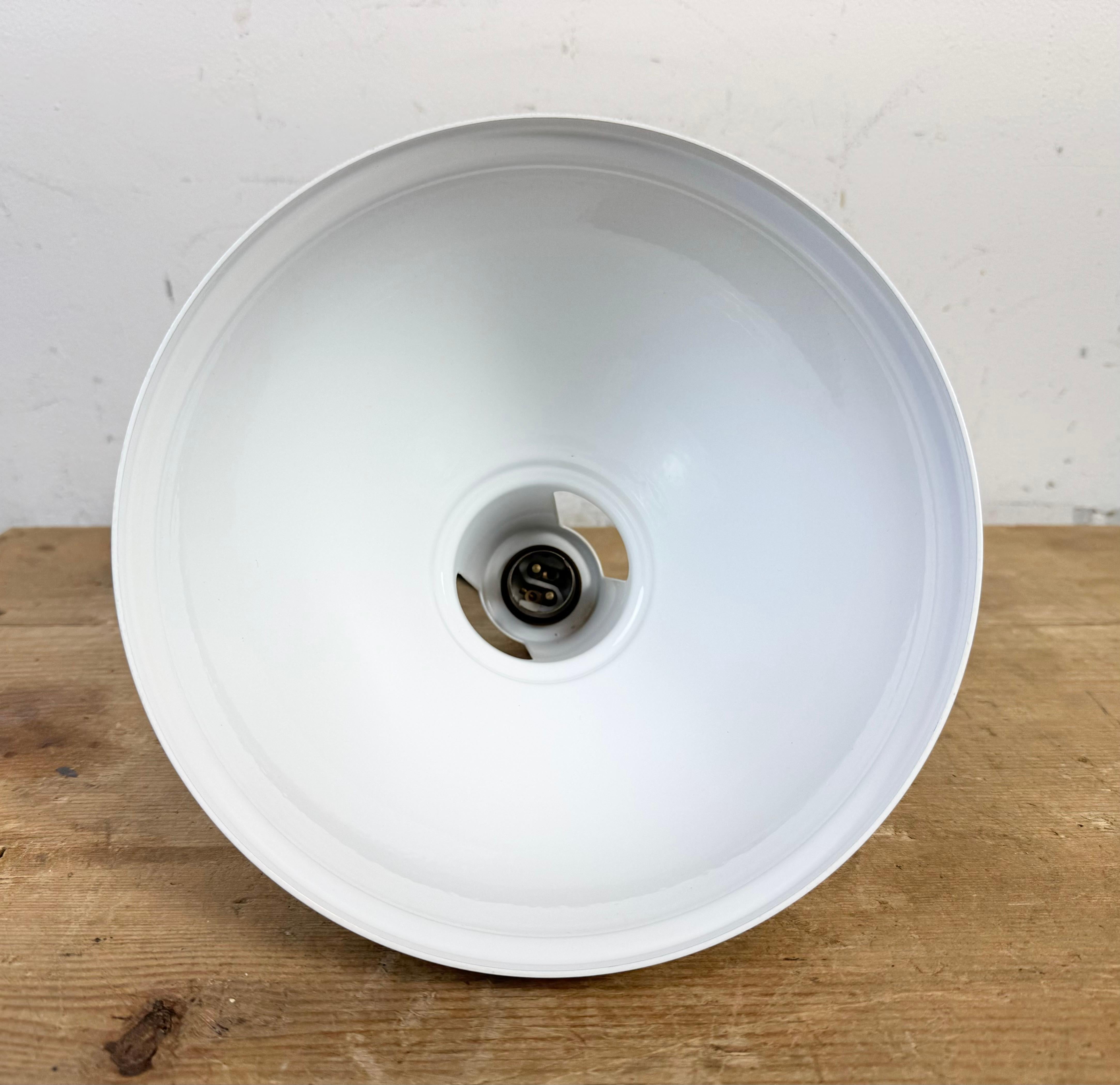Vintage Industrial Beige Painted Pendant Lamp, 2000s For Sale 10