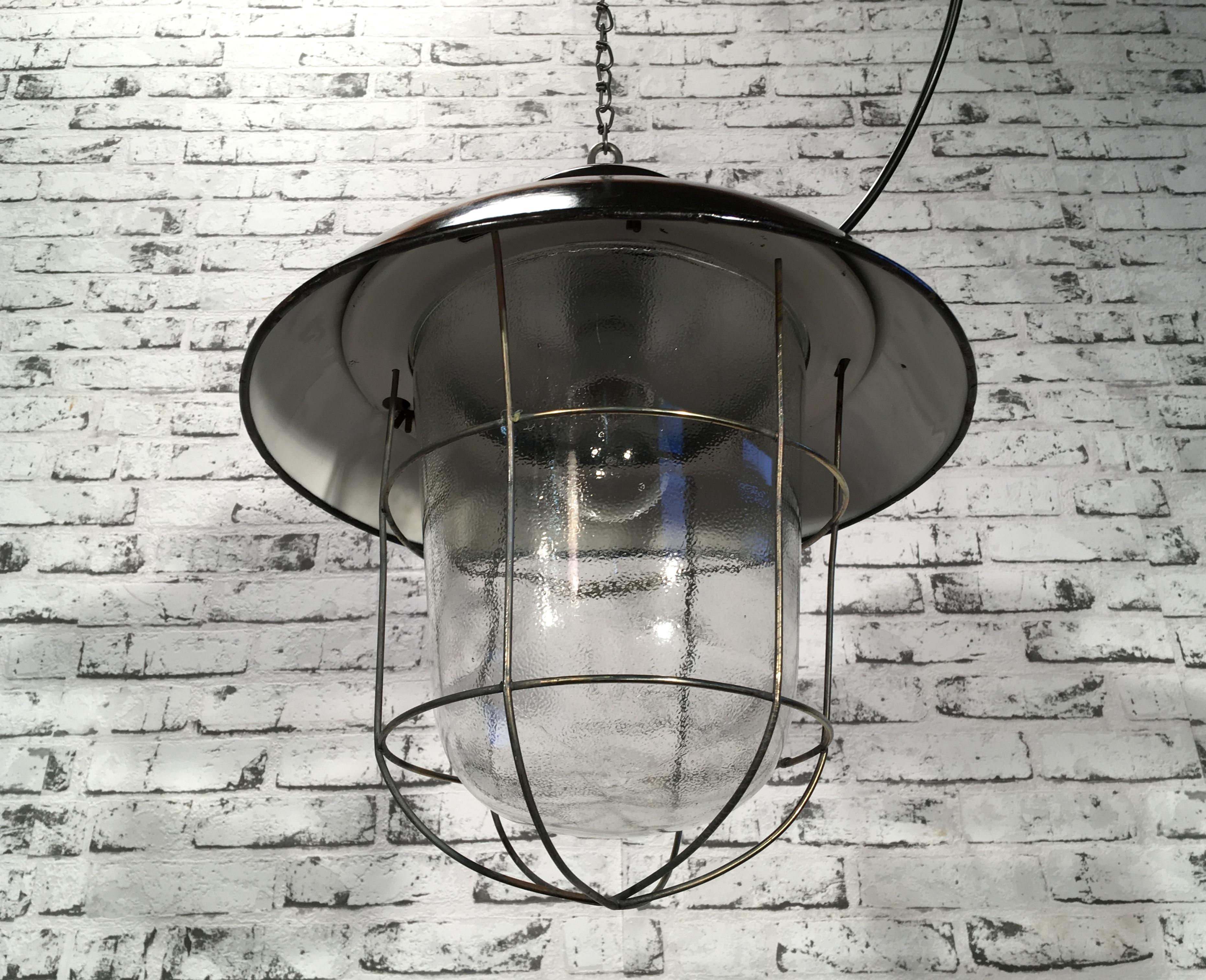 Vintage Industrial Black Enamel Factory Hanging Lamp, 1960s In Good Condition In Kojetice, CZ