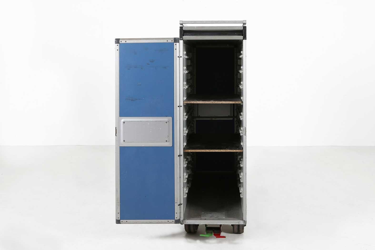 Vintage Industrial blue Airplane trolley, The Netherlands ca. 1980 For Sale 5