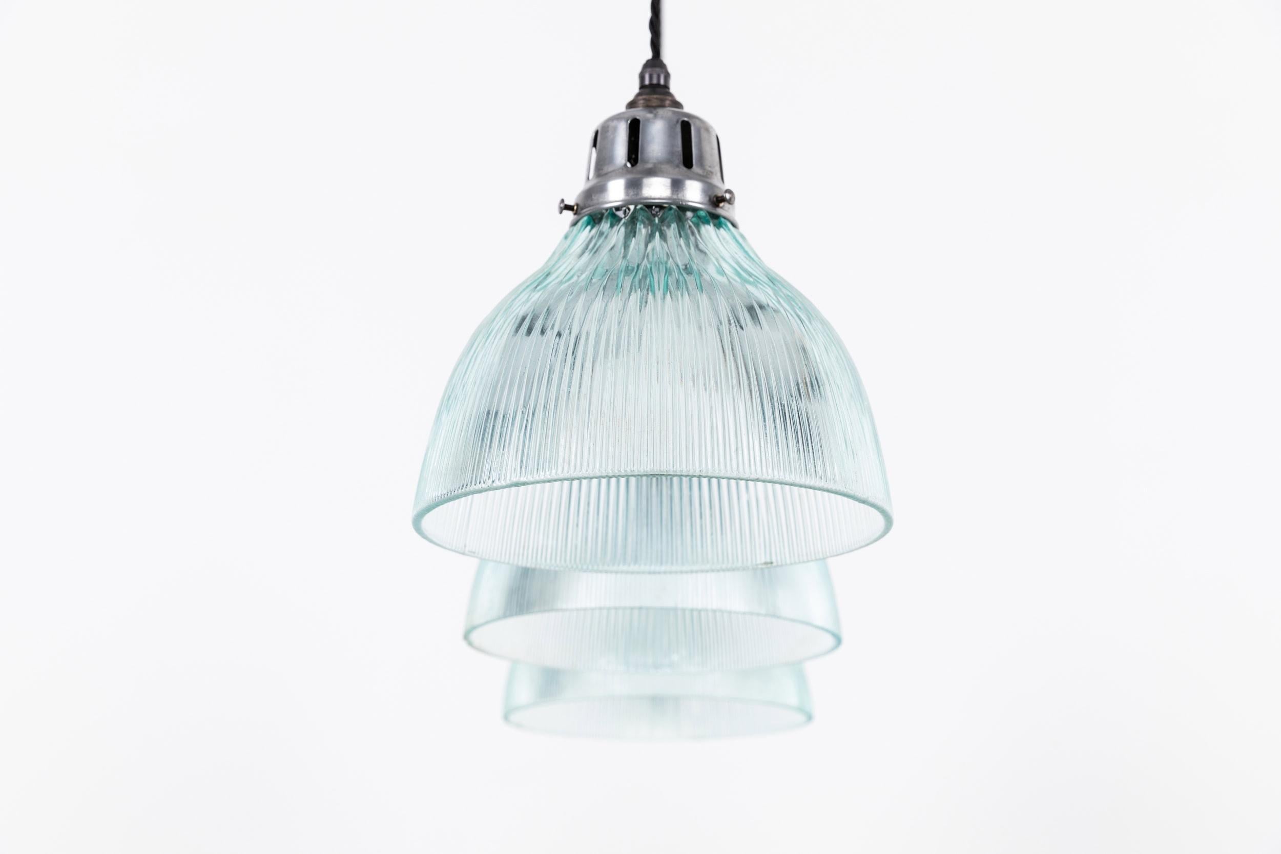 Vintage Industrial Blue Tinted Holophane Prismatic Glass Pendant Light. 1930 im Zustand „Relativ gut“ im Angebot in London, GB