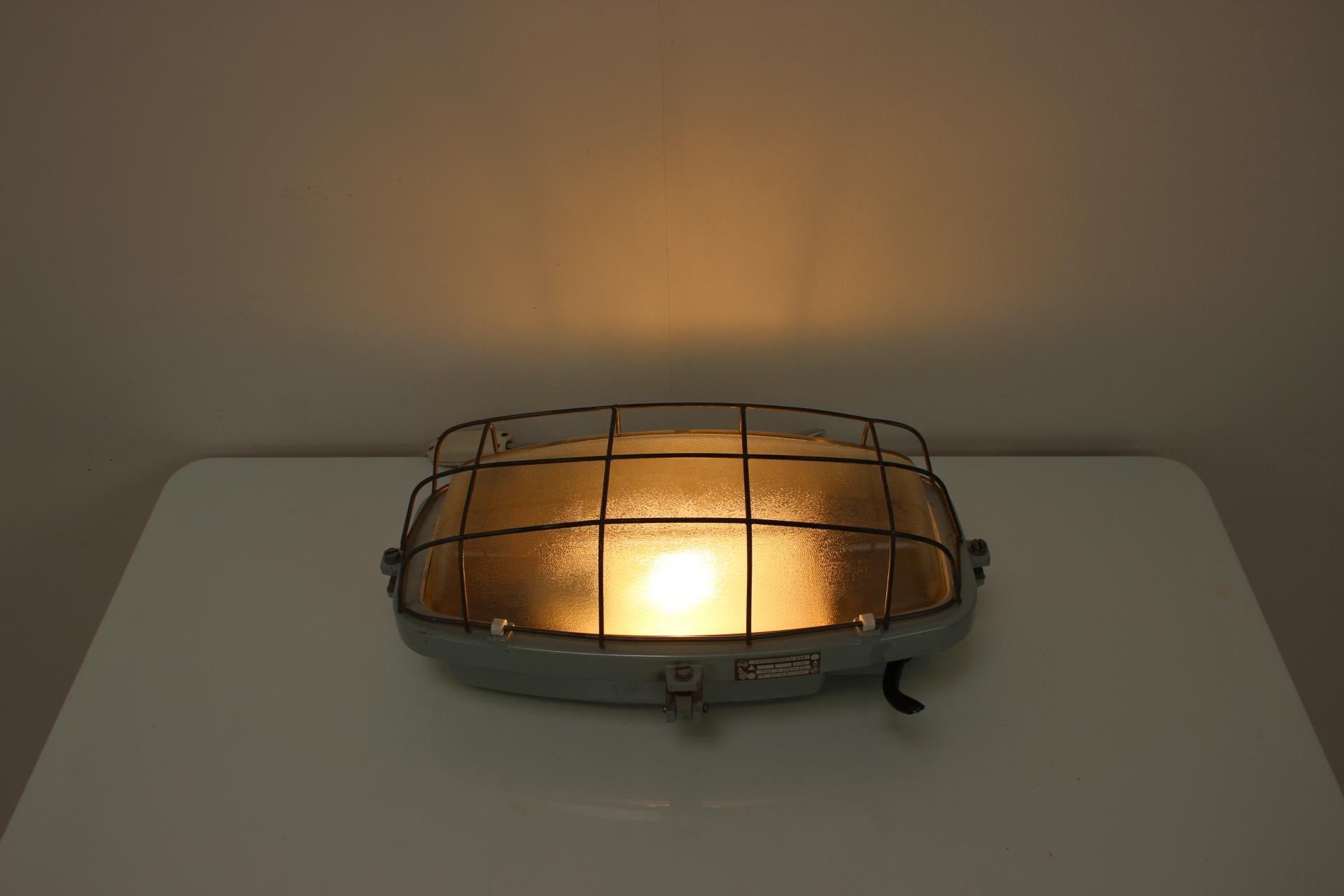 Vintage Industrial Ceiling Lamp Typ 511 32 01, Czechoslovakia, 1960's For Sale 7