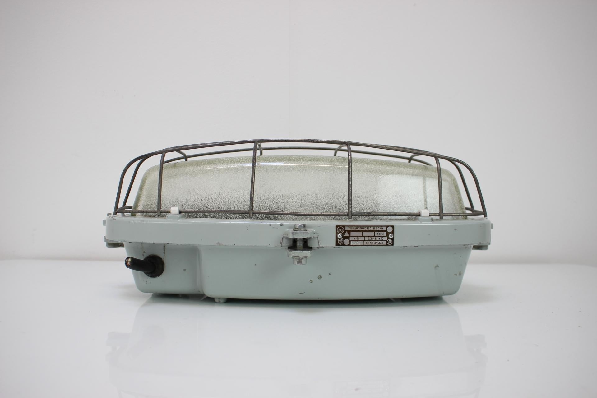Vintage Industrial Ceiling Lamp Typ 511 32 01, Czechoslovakia, 1960's For Sale 4