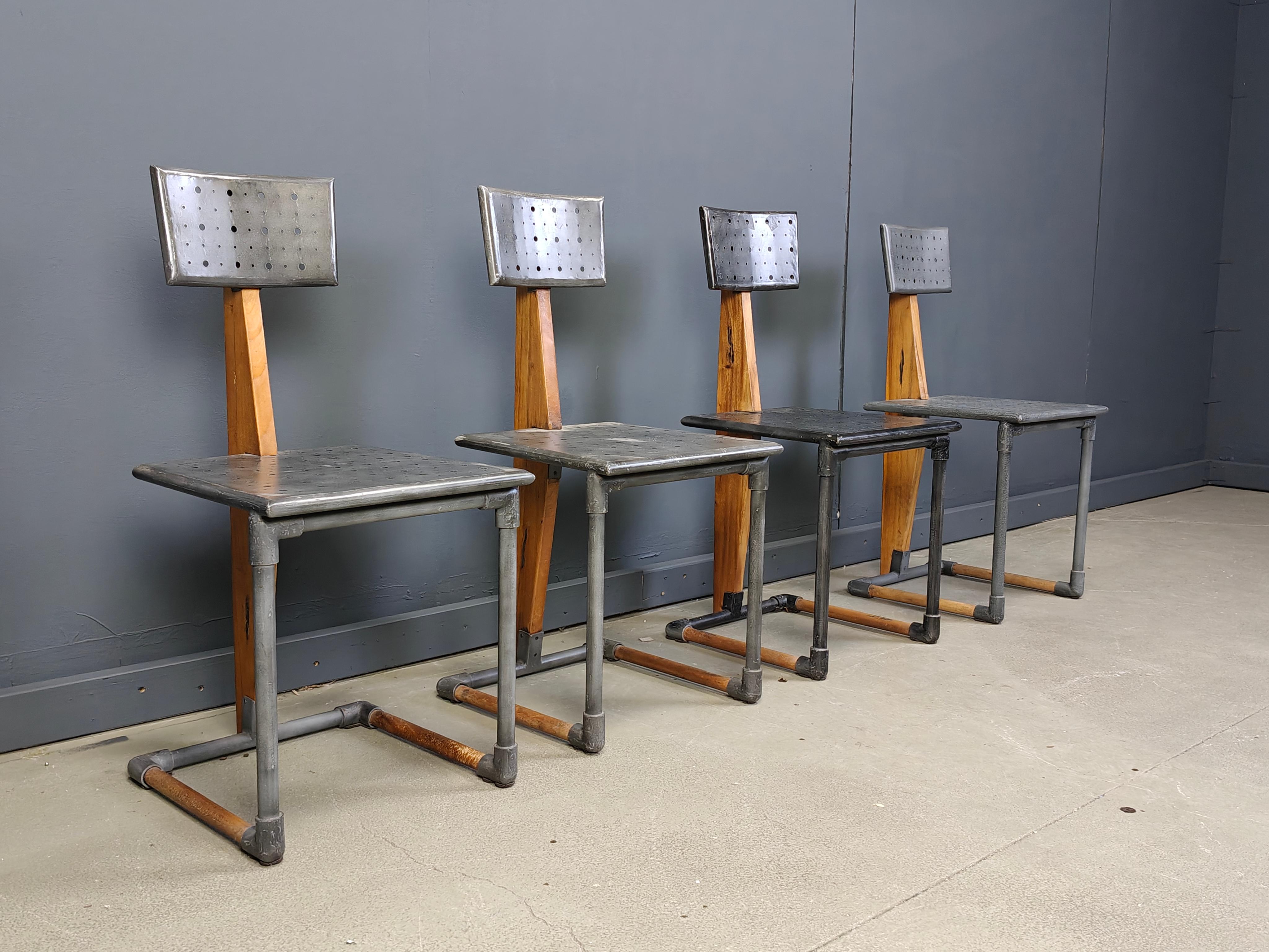 Chaises industrielles vintage, 1970 - ensemble de 4 en vente 1