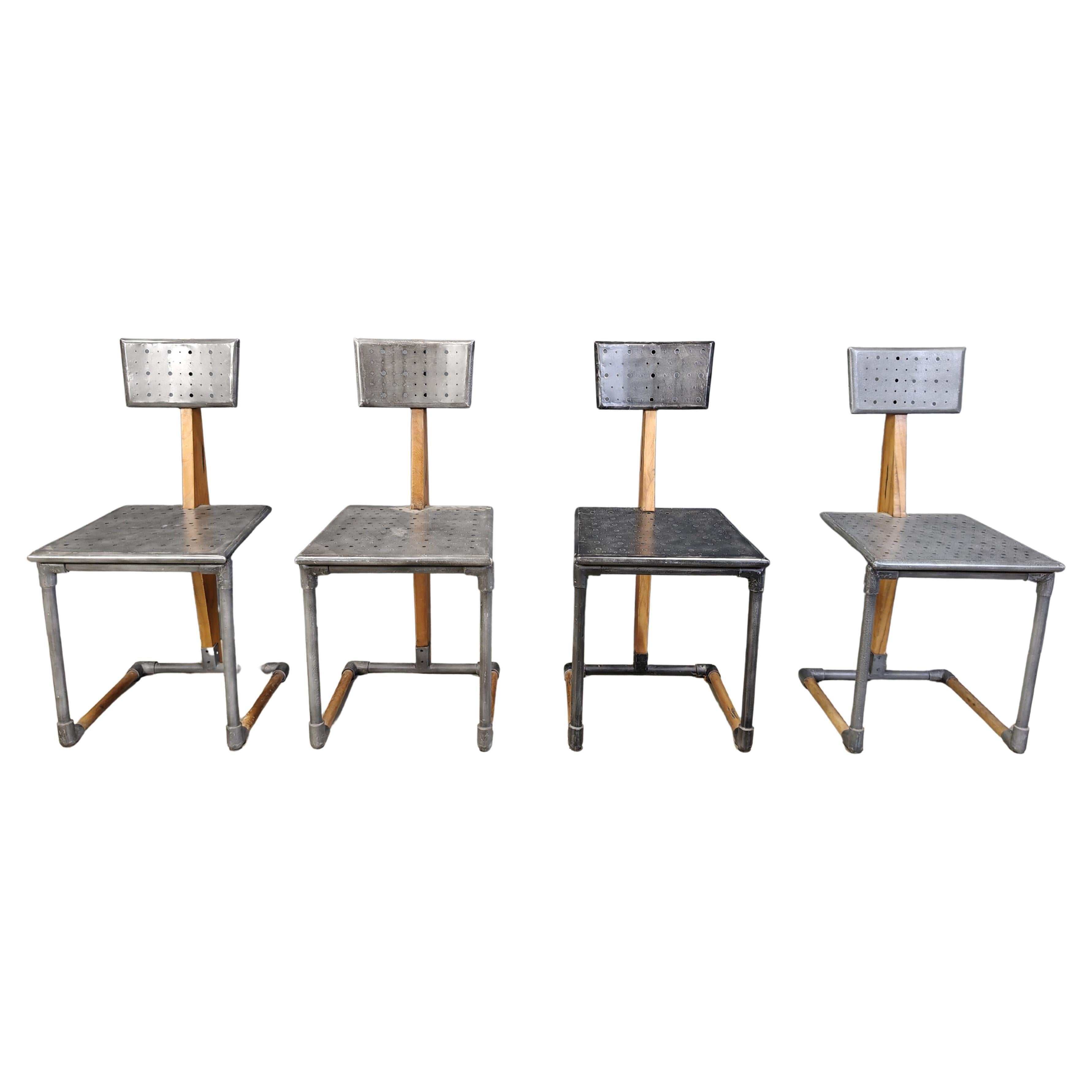 Chaises industrielles vintage, 1970 - ensemble de 4 en vente