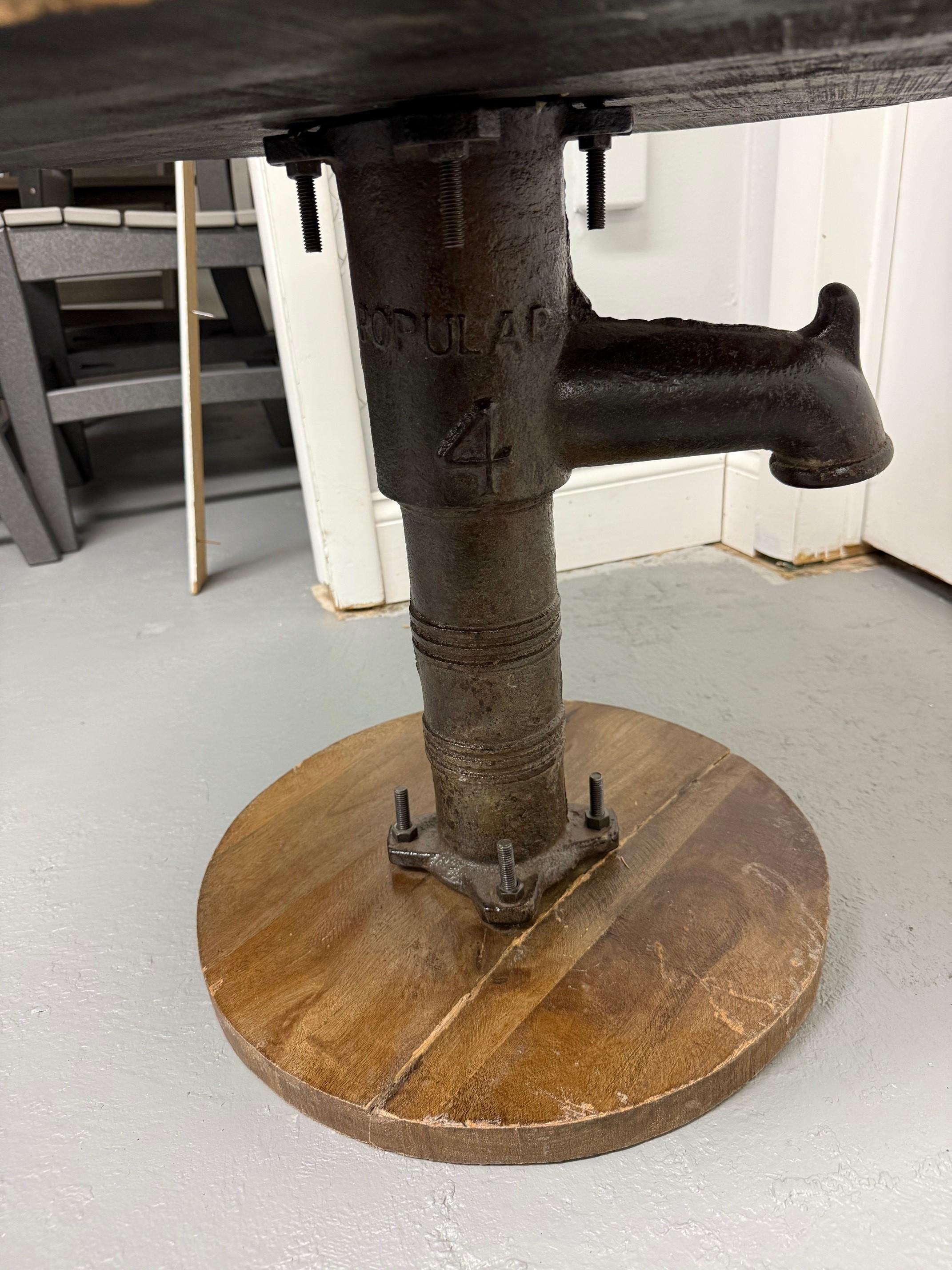 Vintage Industrial Chic Iron & Wood Water Pump Side Table. For Sale 2
