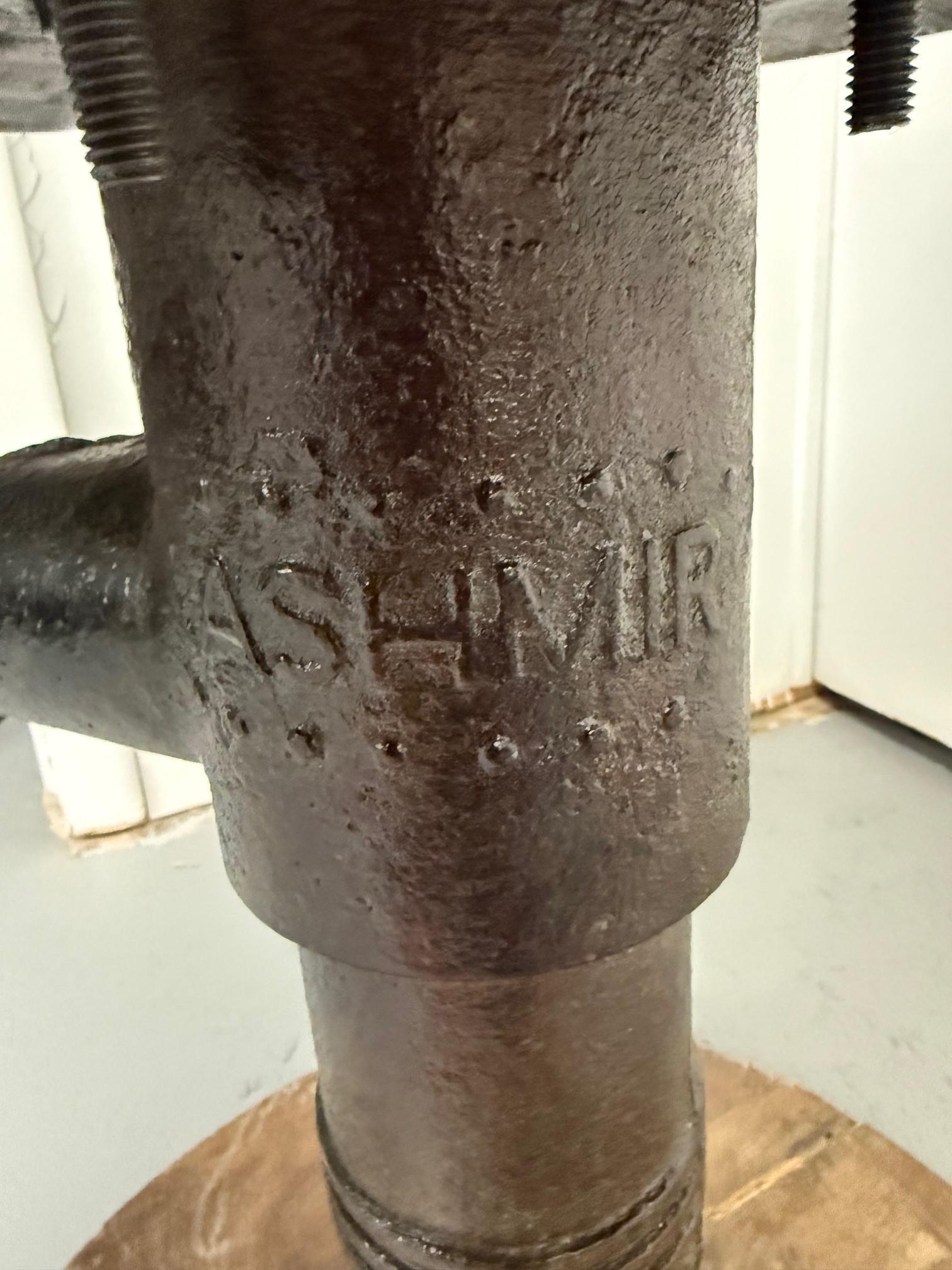 Vintage Industrial Chic Iron & Wood Water Pump Side Table. For Sale 4