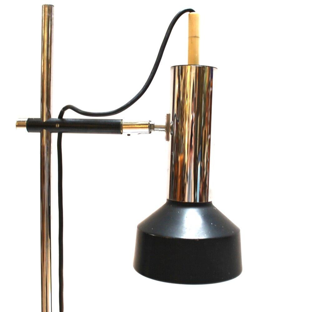 Lampe industrielle vintage chromée et noire à pampilles articulées en vente 1