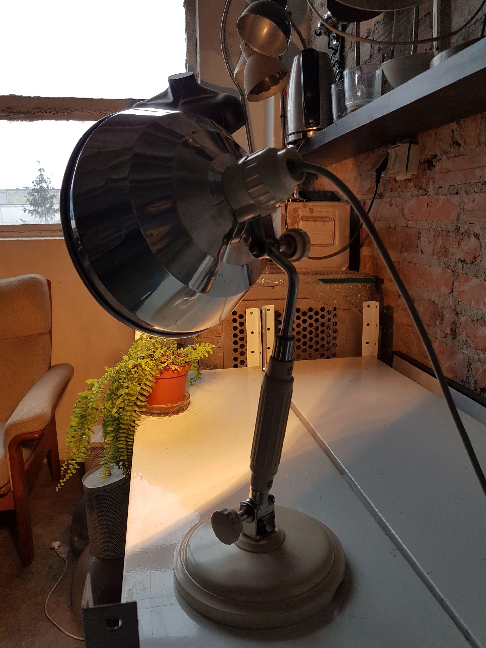 Aluminum Vintage Industrial Chrome Table Stand Wall Lamp For Sale