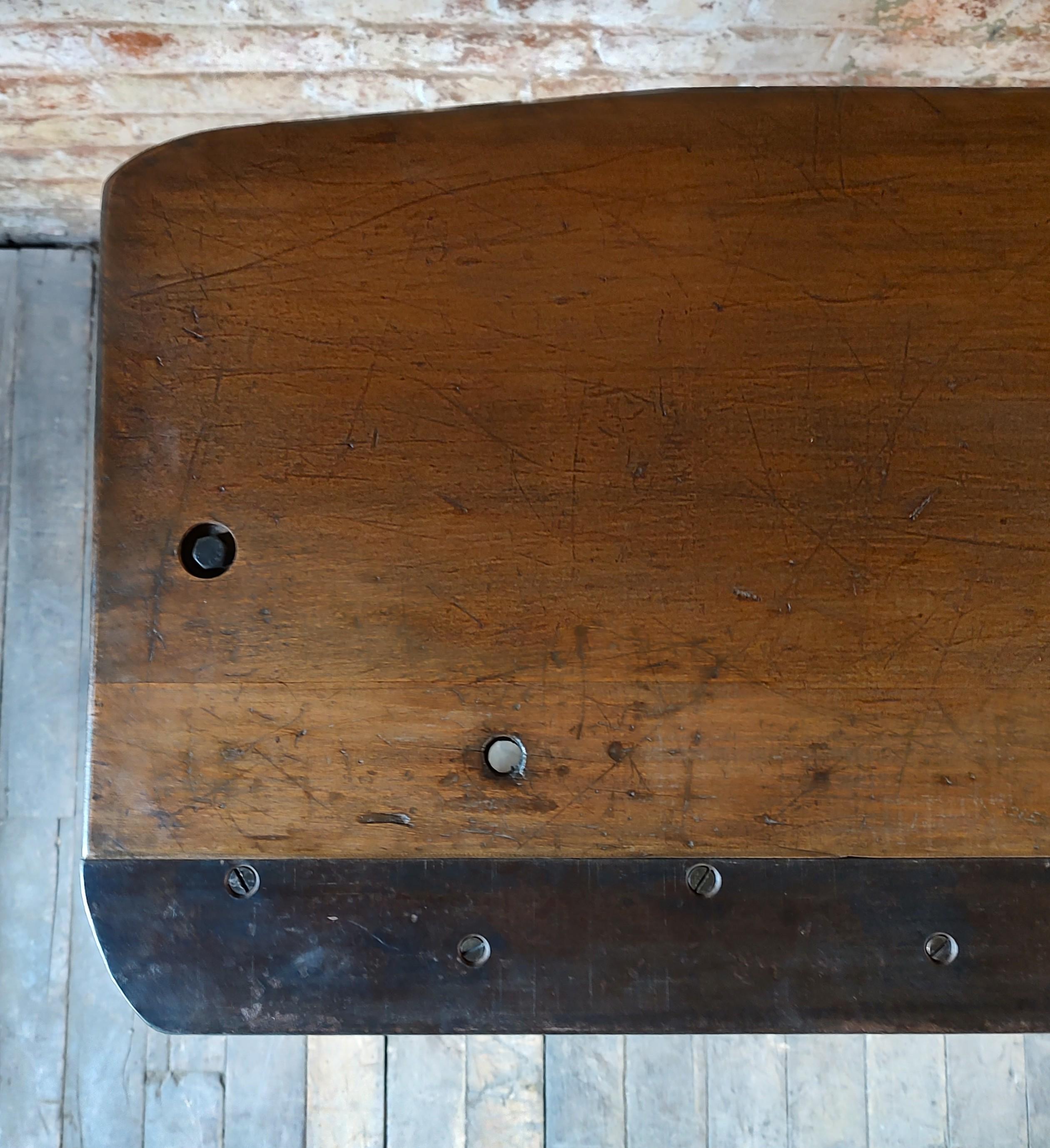 Vintage Industrial Console / Display Table For Sale 4
