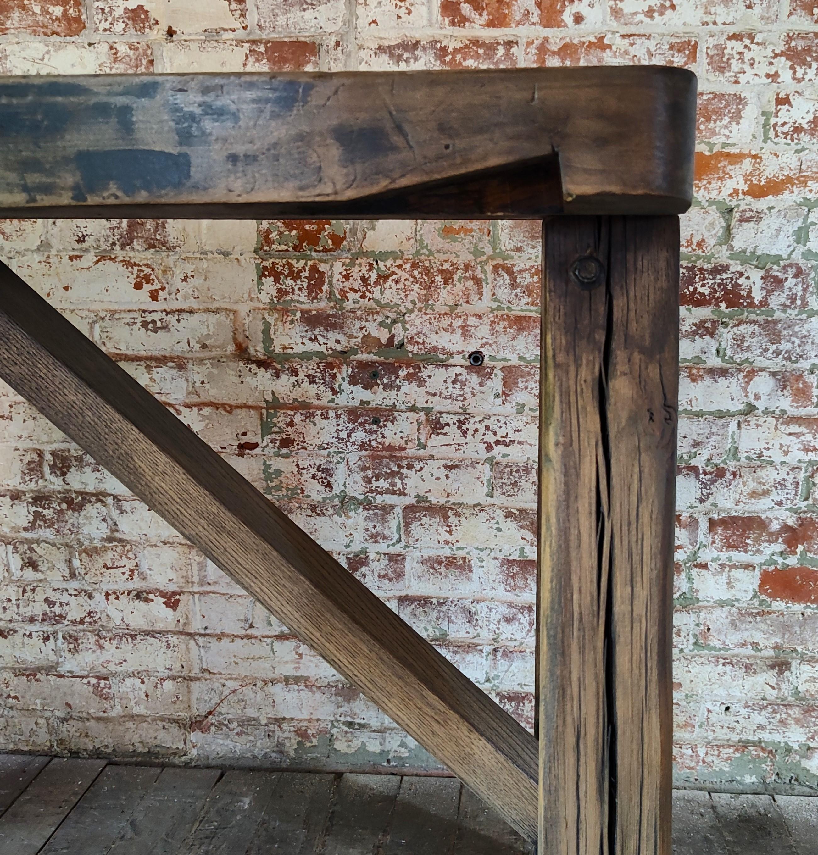 Consolle / Tavolo da esposizione industriale vintage 9