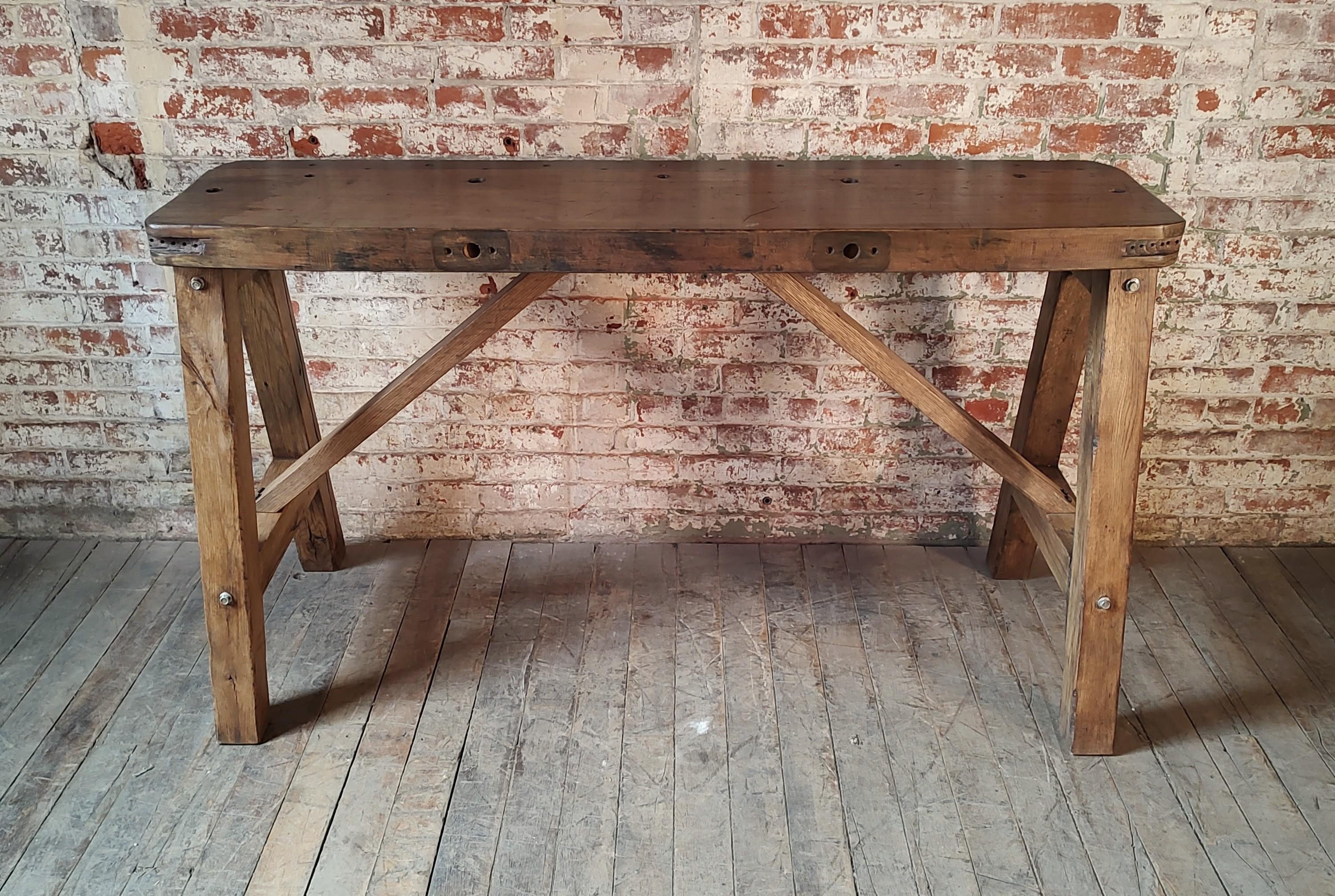 Vintage Industrial Console / Display Table For Sale 1
