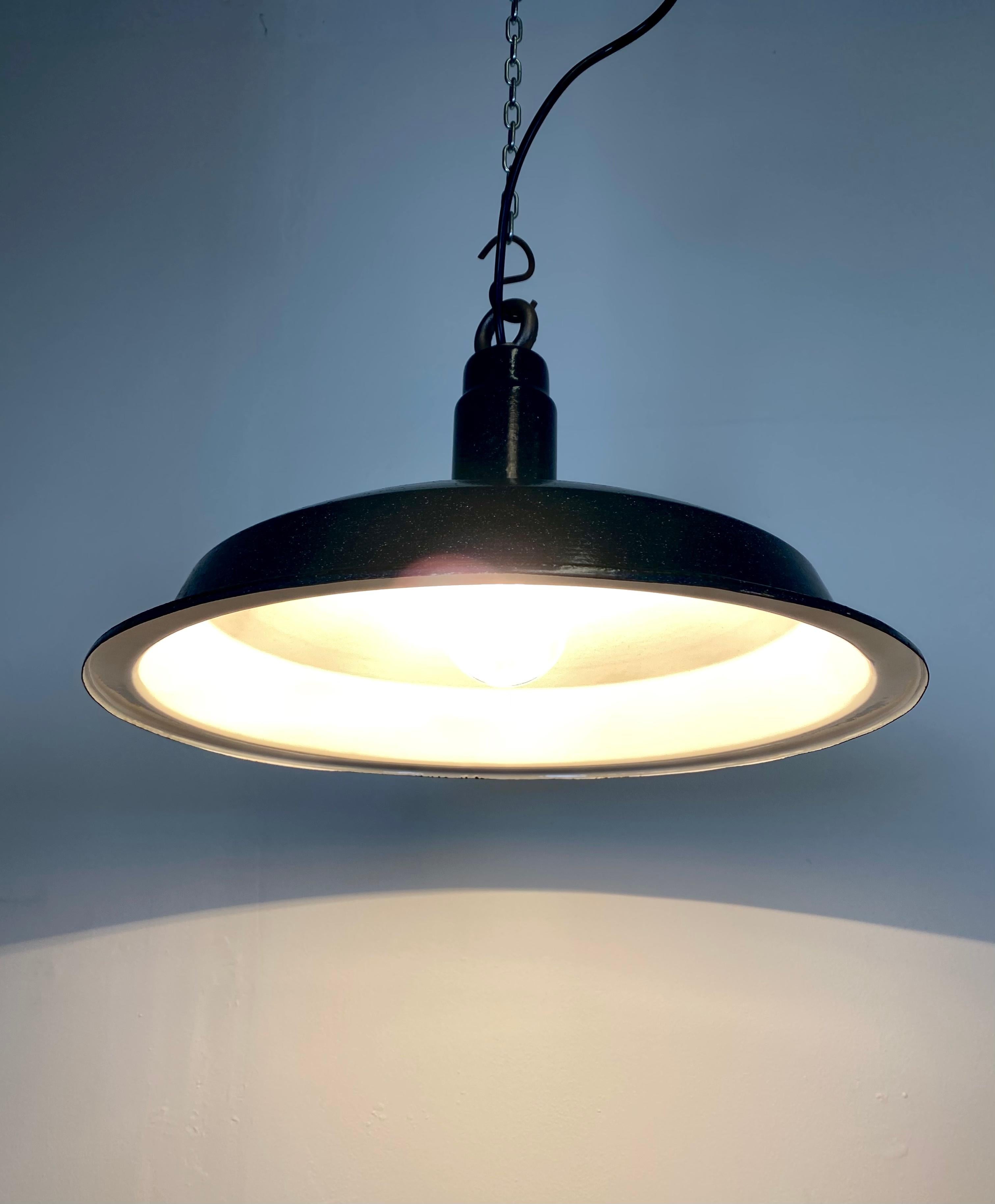 Vintage Industrial Dark Grey Enamel Hanging Light, 1950s For Sale 4