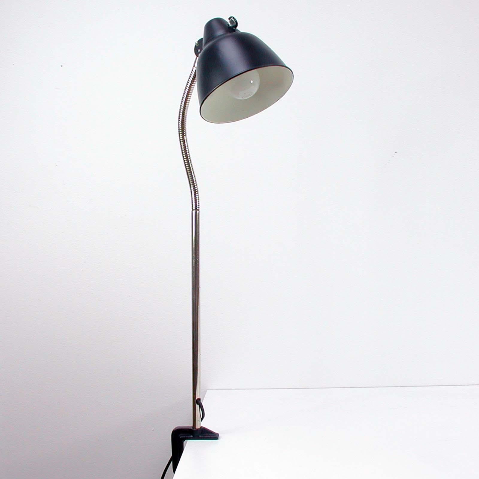 Vintage Industrial Desk Light from Helo Leuchten, Germany 1950s In Good Condition For Sale In NUEMBRECHT, NRW