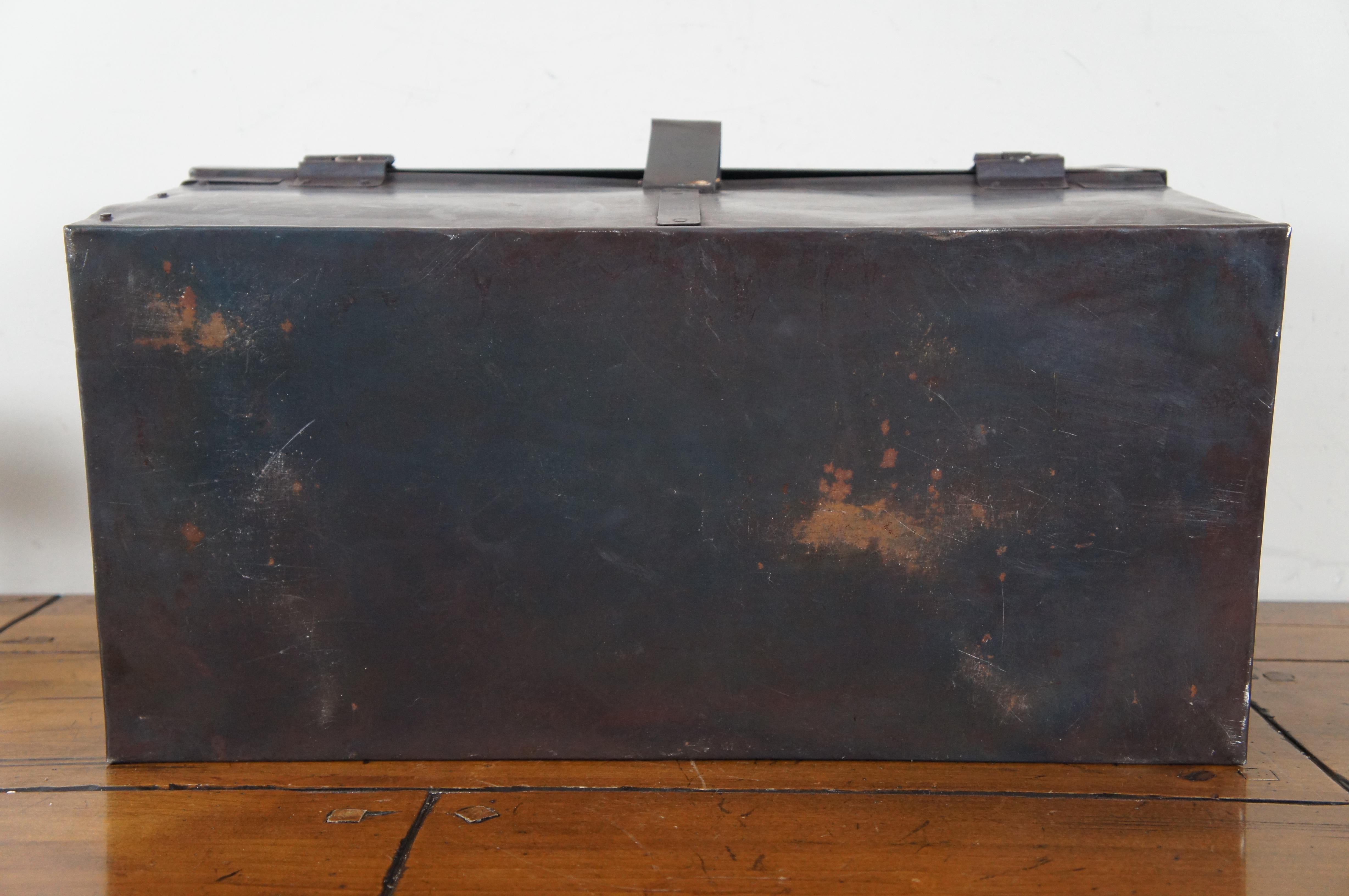 Vintage Industrial Domed Black Metal Wine Storage Box Chest Trunk 22