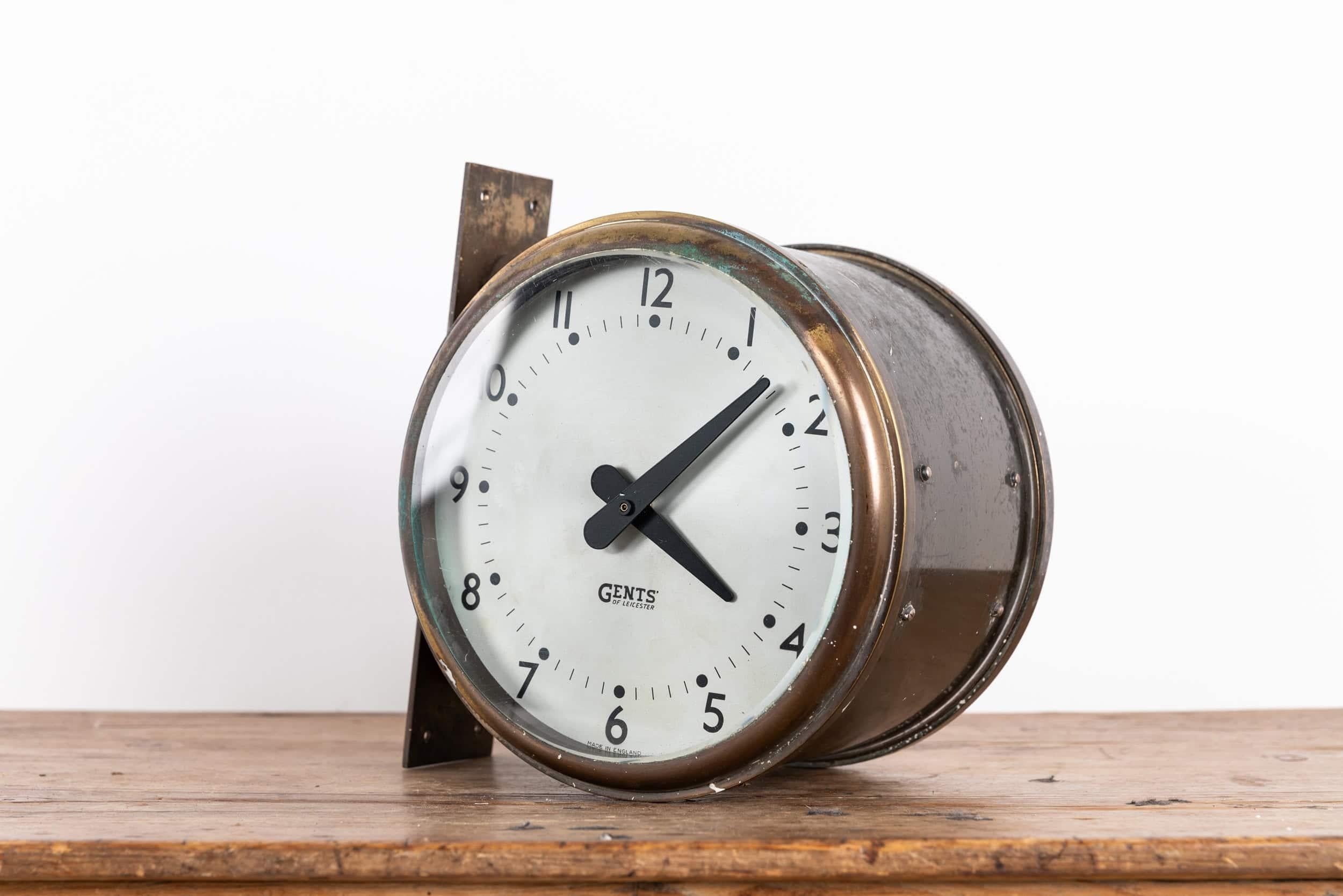 Vintage Industrial Double Sided Brass Gents of Leicester Wall Clock, c 1940 2