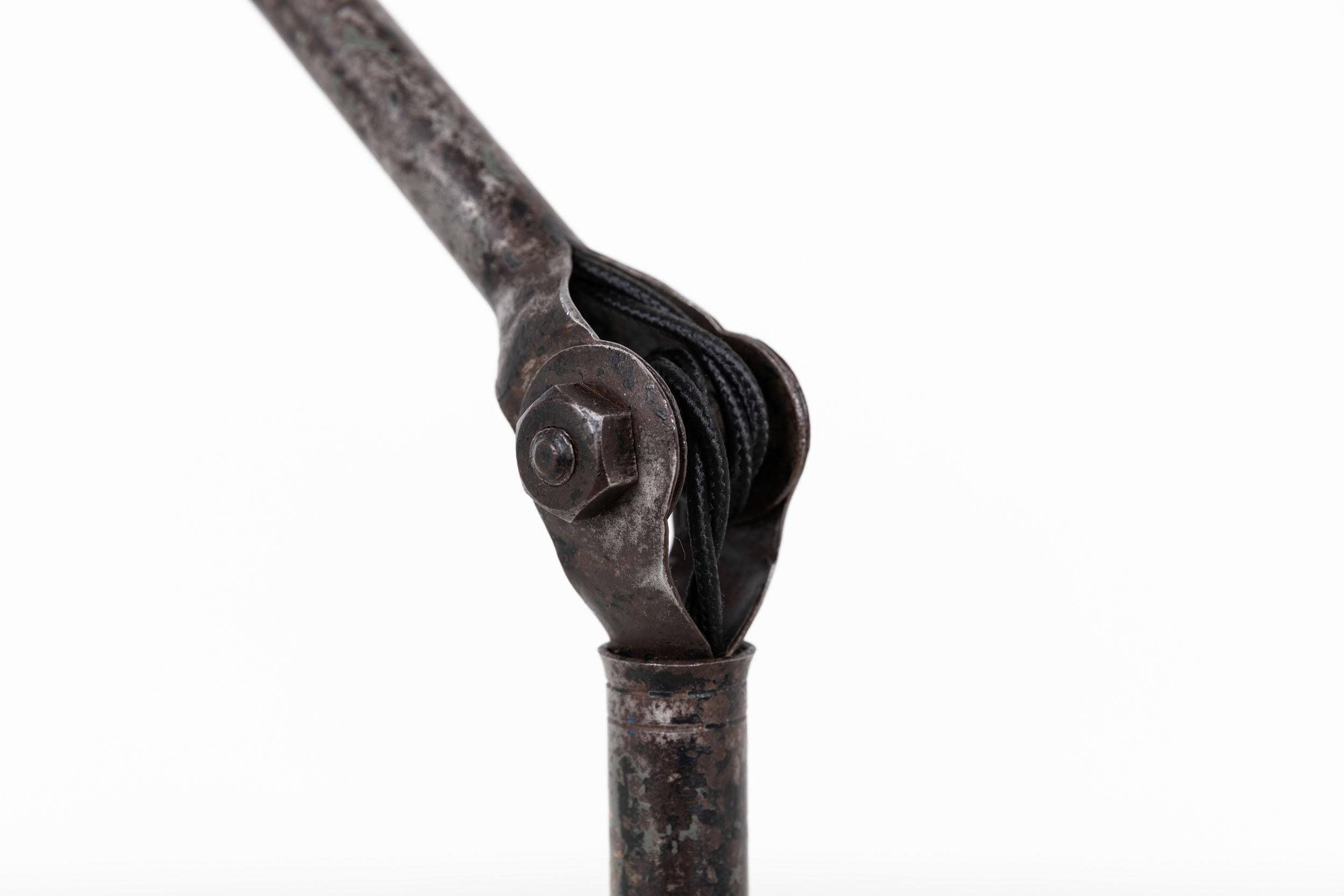 Vintage Industrial Dugdills Machinist's Adjustable Factory Desk Lamp, C.1930 In Good Condition For Sale In London, GB