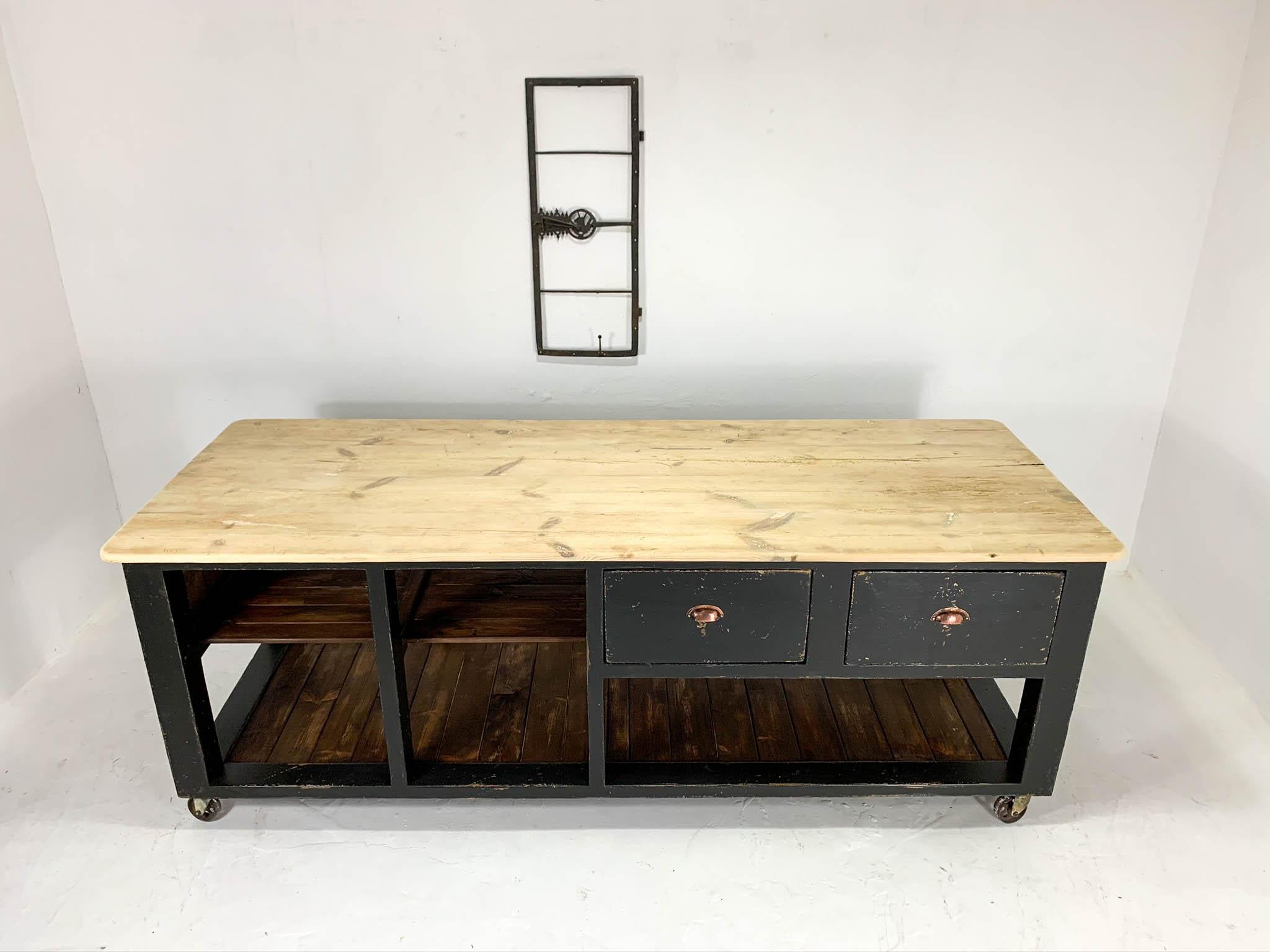 Vintage Industrial English Country House WorkTable Workbench Pine Kitchen Island 11
