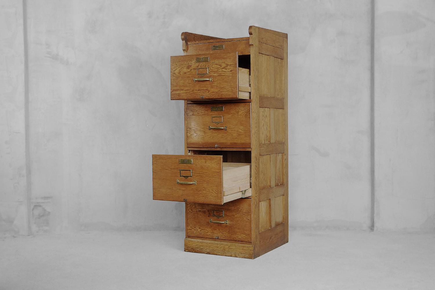 Vintage Industrial English Oak Filing Cabinet with Drawers, 1920s For Sale 8