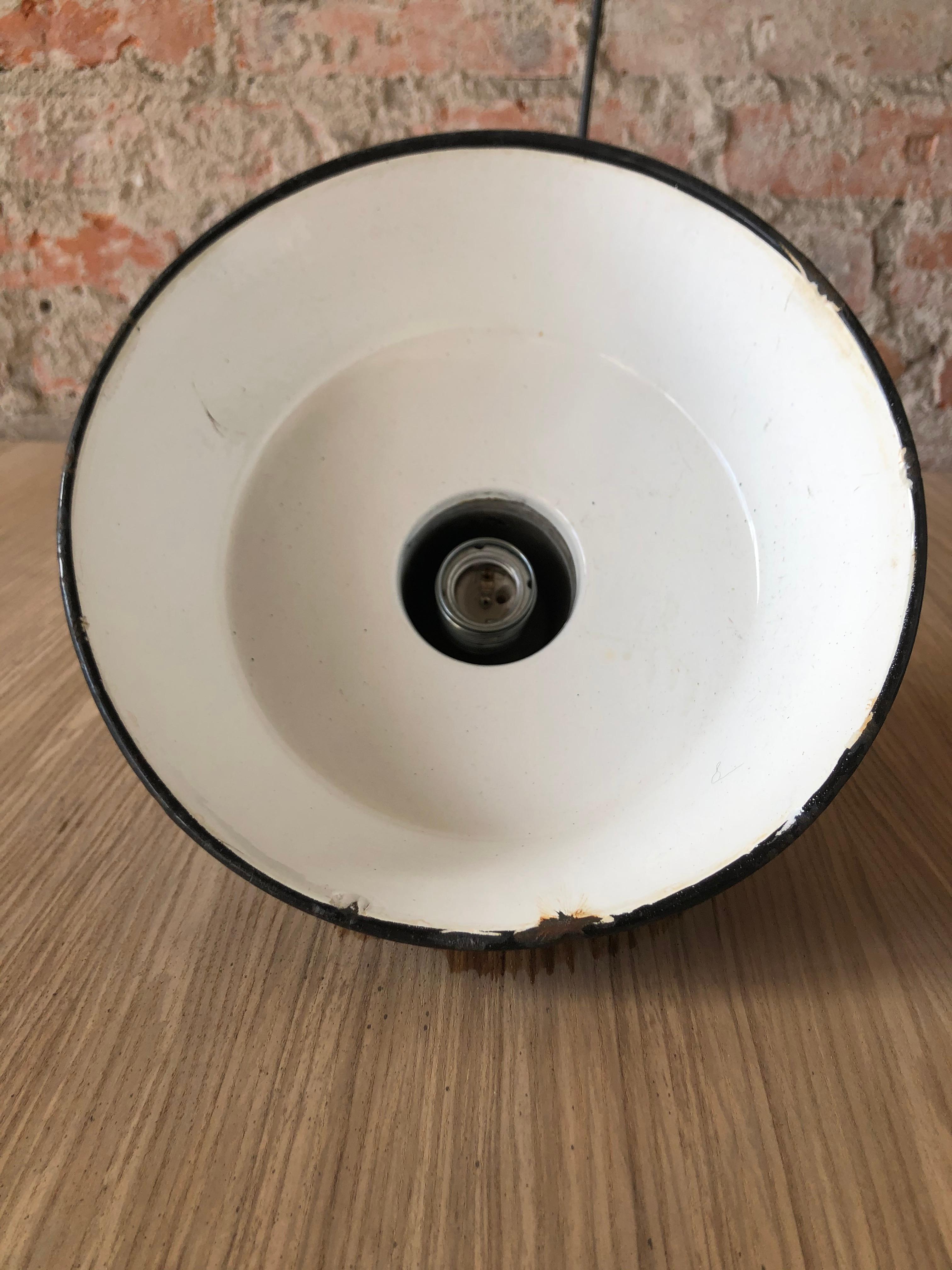 Vintage Industrial Factory Ceiling Lamp from Wikasy A23, 1960s In Good Condition For Sale In Bydgoszcz, PL