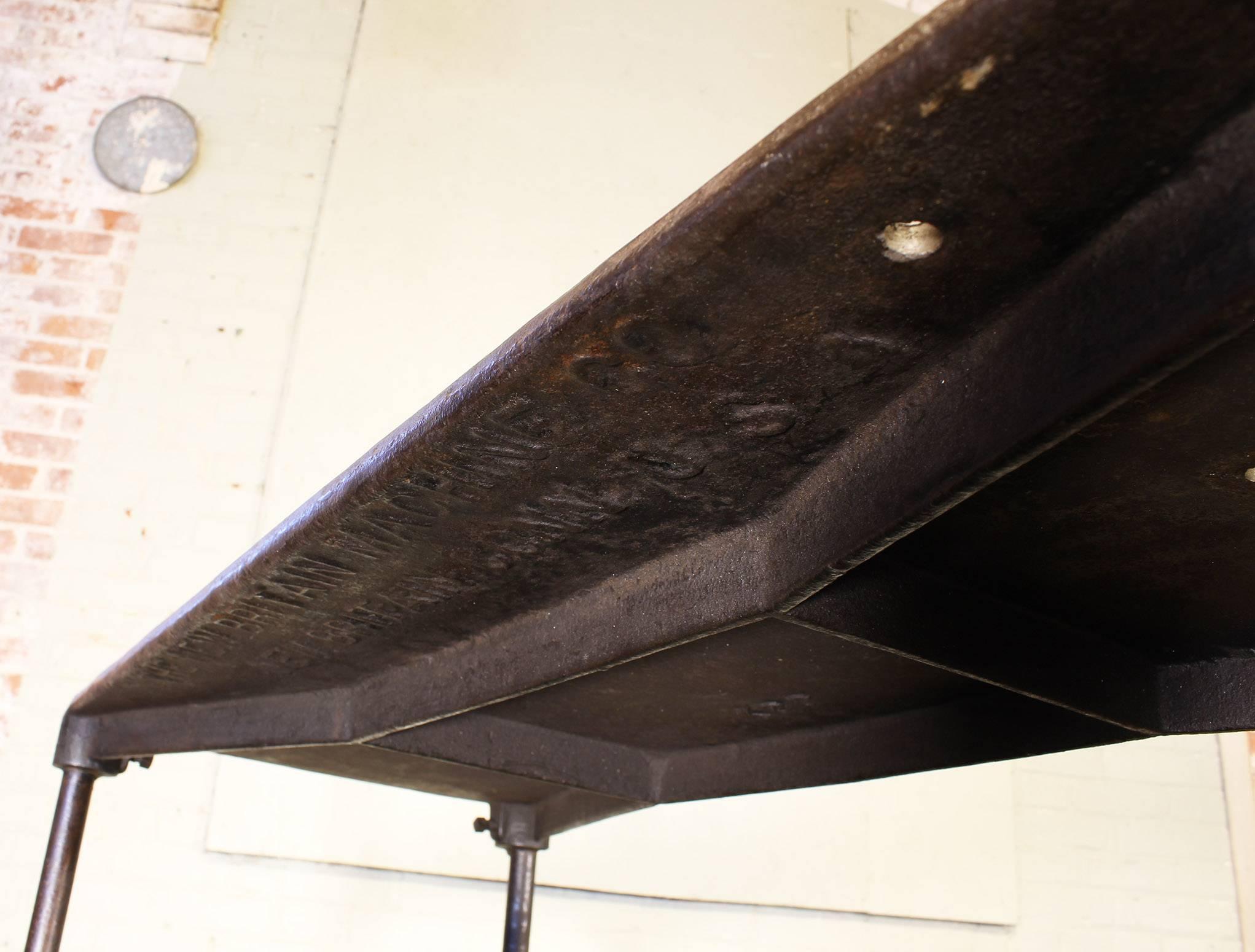 Vintage Industrial Vier Tier Gusseisen Tabelle Fabrik Regal Speichereinheit 6
