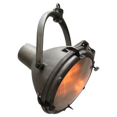 Industrielle Vintage-Pendelleuchte aus mattiertem Glas von Crouse-Hinds