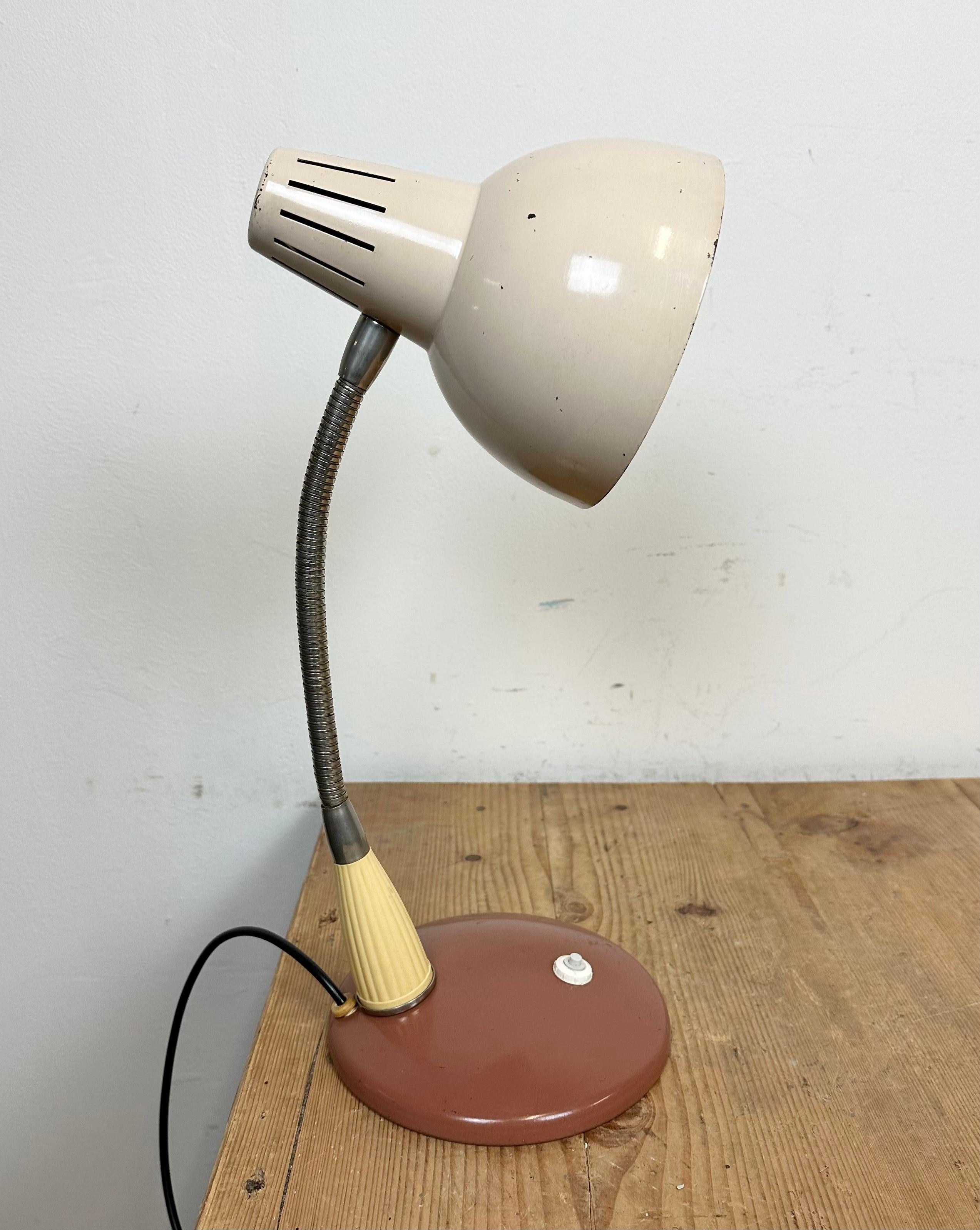 Chrome Vintage Industrial Gooseneck Table Lamp, 1960s For Sale