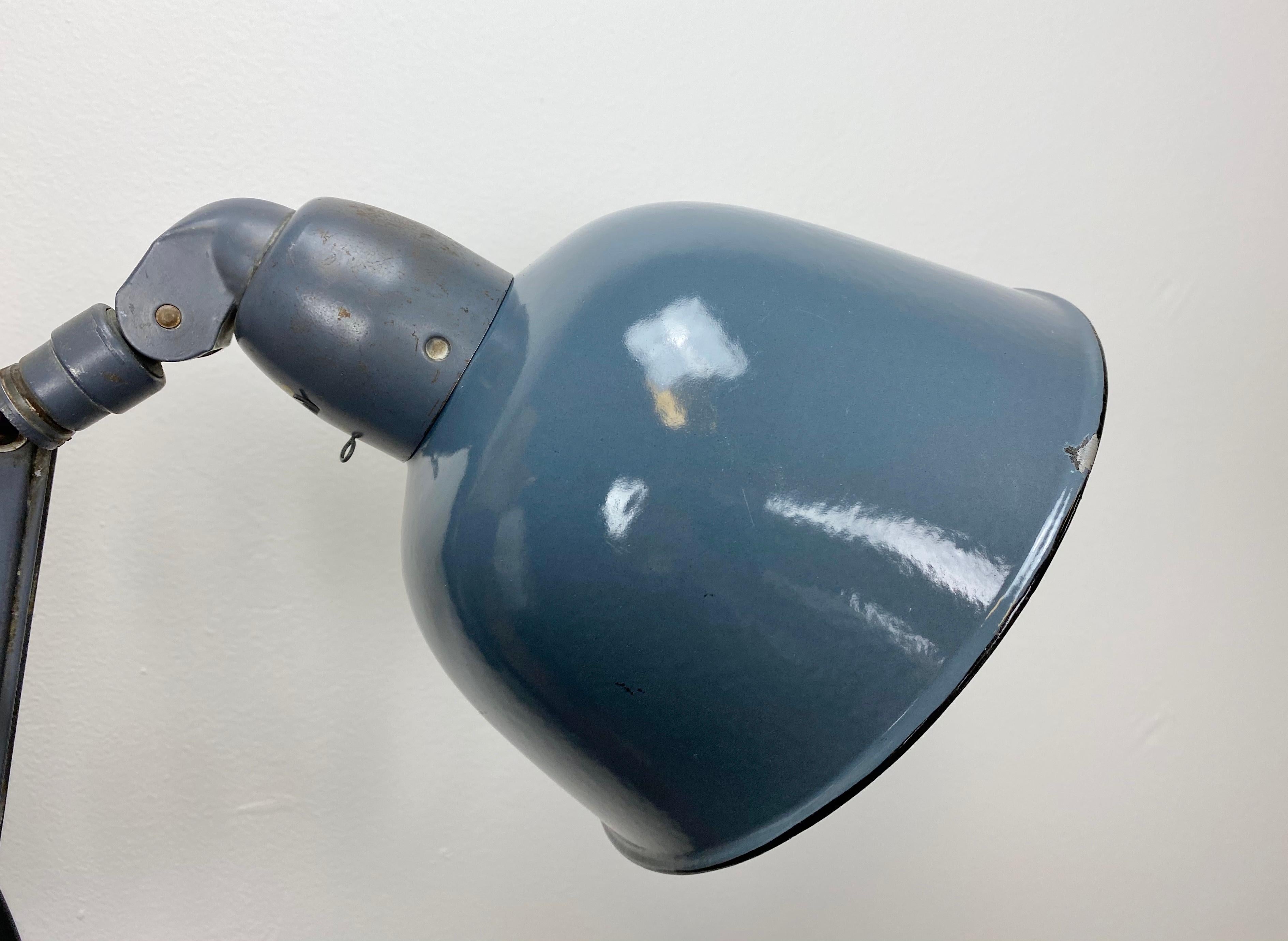 Vintage Industrial Grey Enamel Wall Lamp from Siemens, 1930s 3