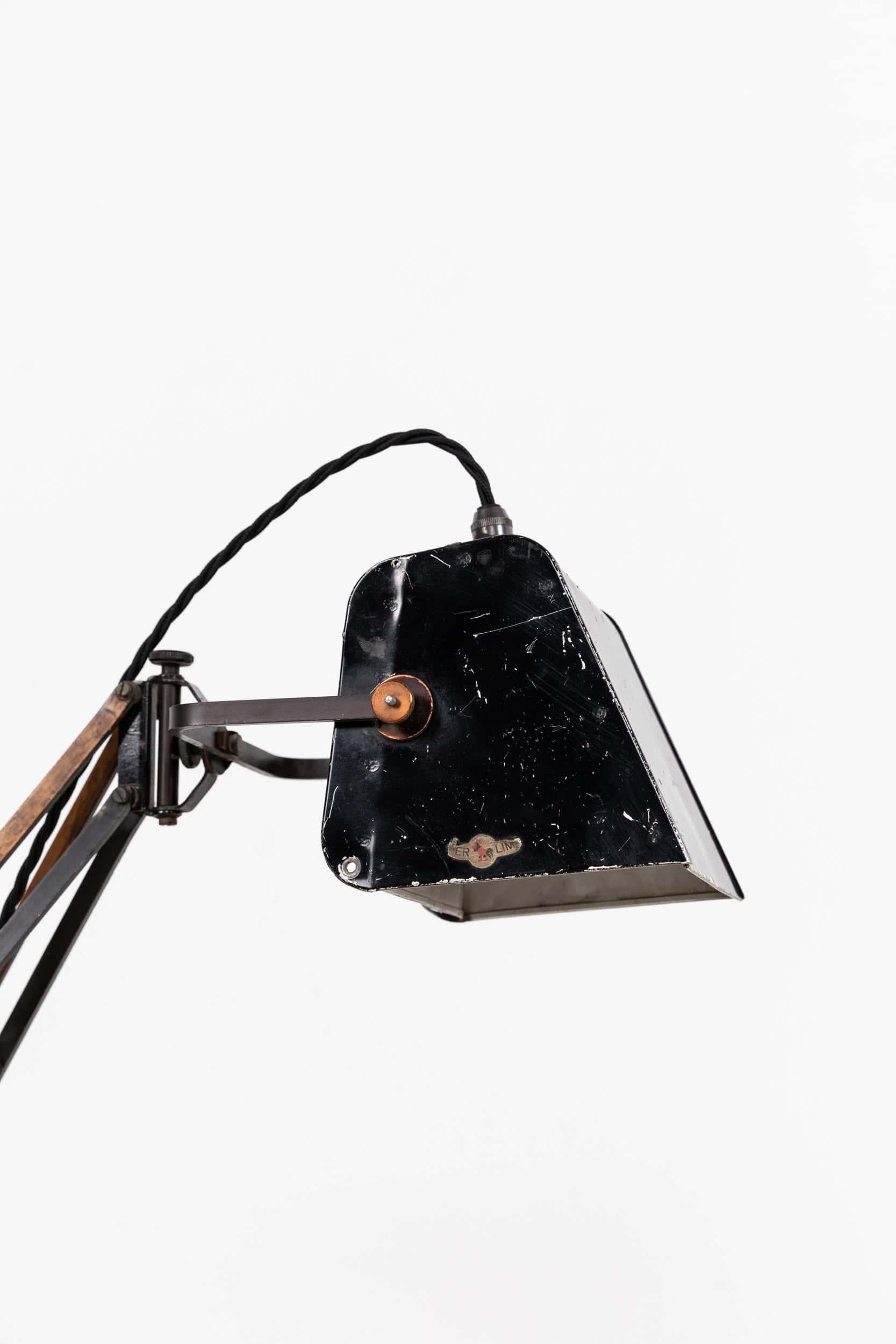 

Great example of the iconic counterbalance 'Pluslite' lamp, ingeniously designed by Hadrill & Horstmann. c.1940

This lamp has survived in wonderful condition - the arms constructed from brass with the original black finish. The elegant weighted