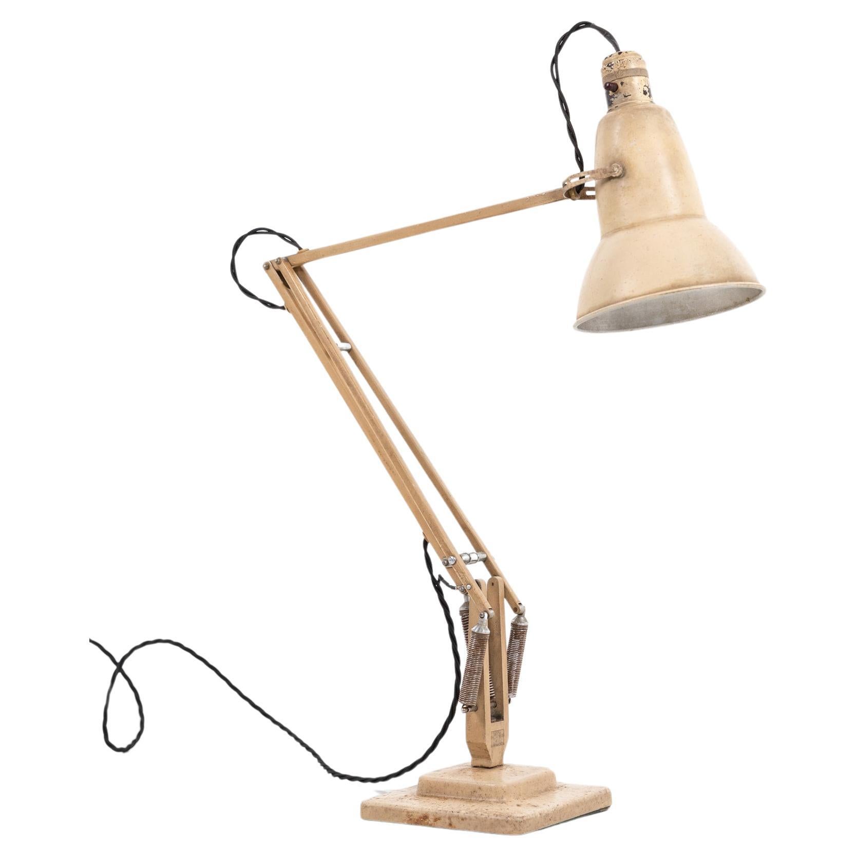 Vintage Industrial Hebert Terry & Sons Anglepoise Metal Desk Table Lamp. c.1940 For Sale