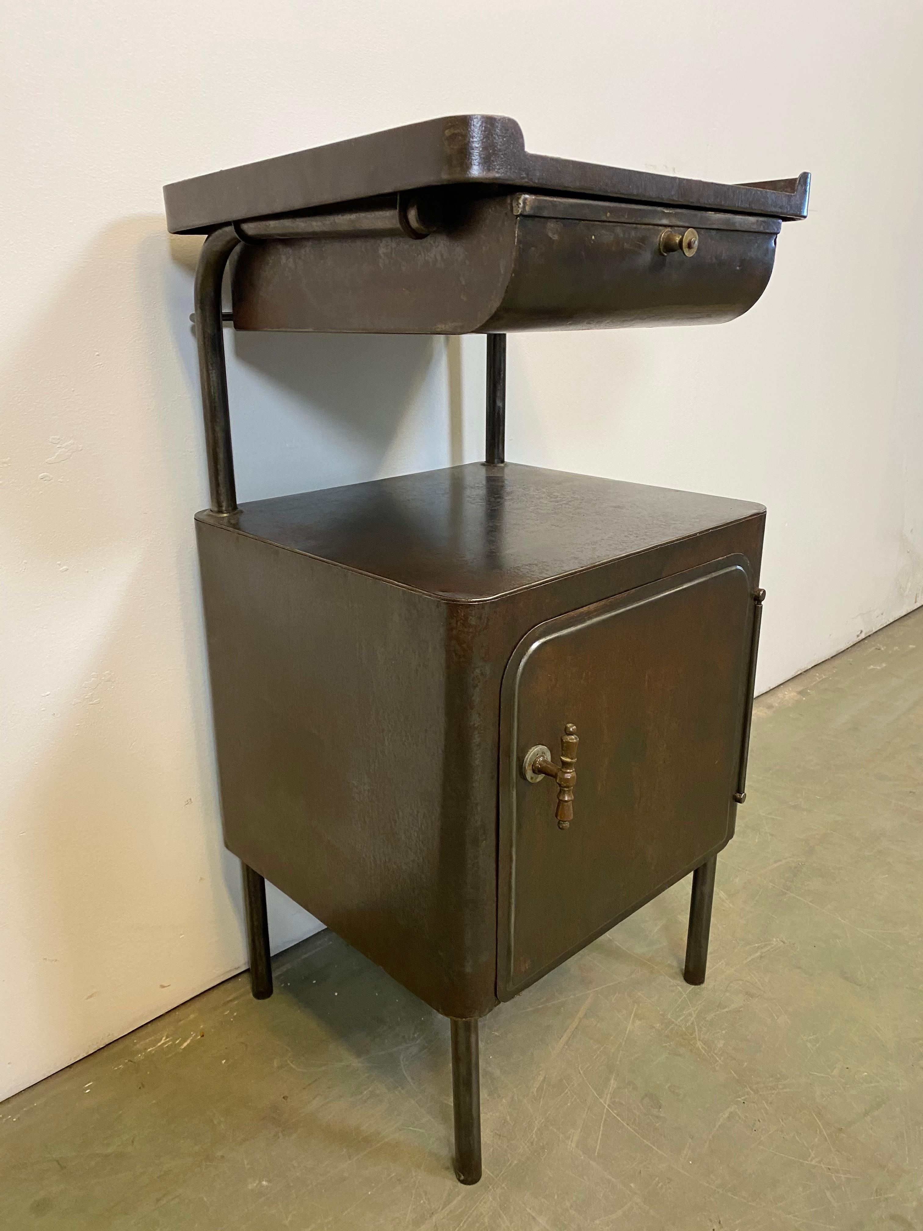 Vintage Industrial Hospital Nightstand Cabinet, 1950s In Good Condition In Kojetice, CZ