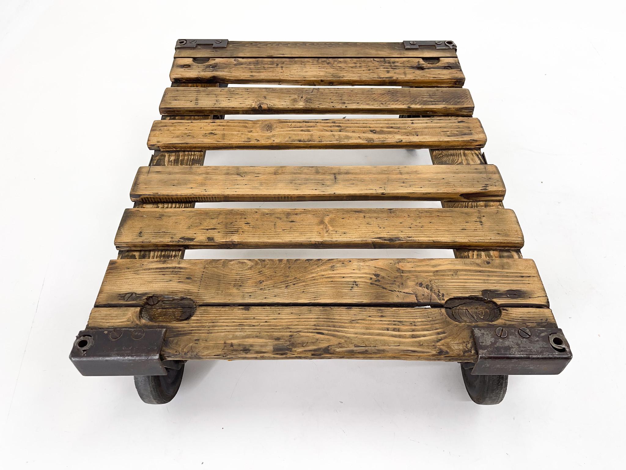 Vintage Industrial Iron & Wood Coffee Table on Wheels For Sale 2