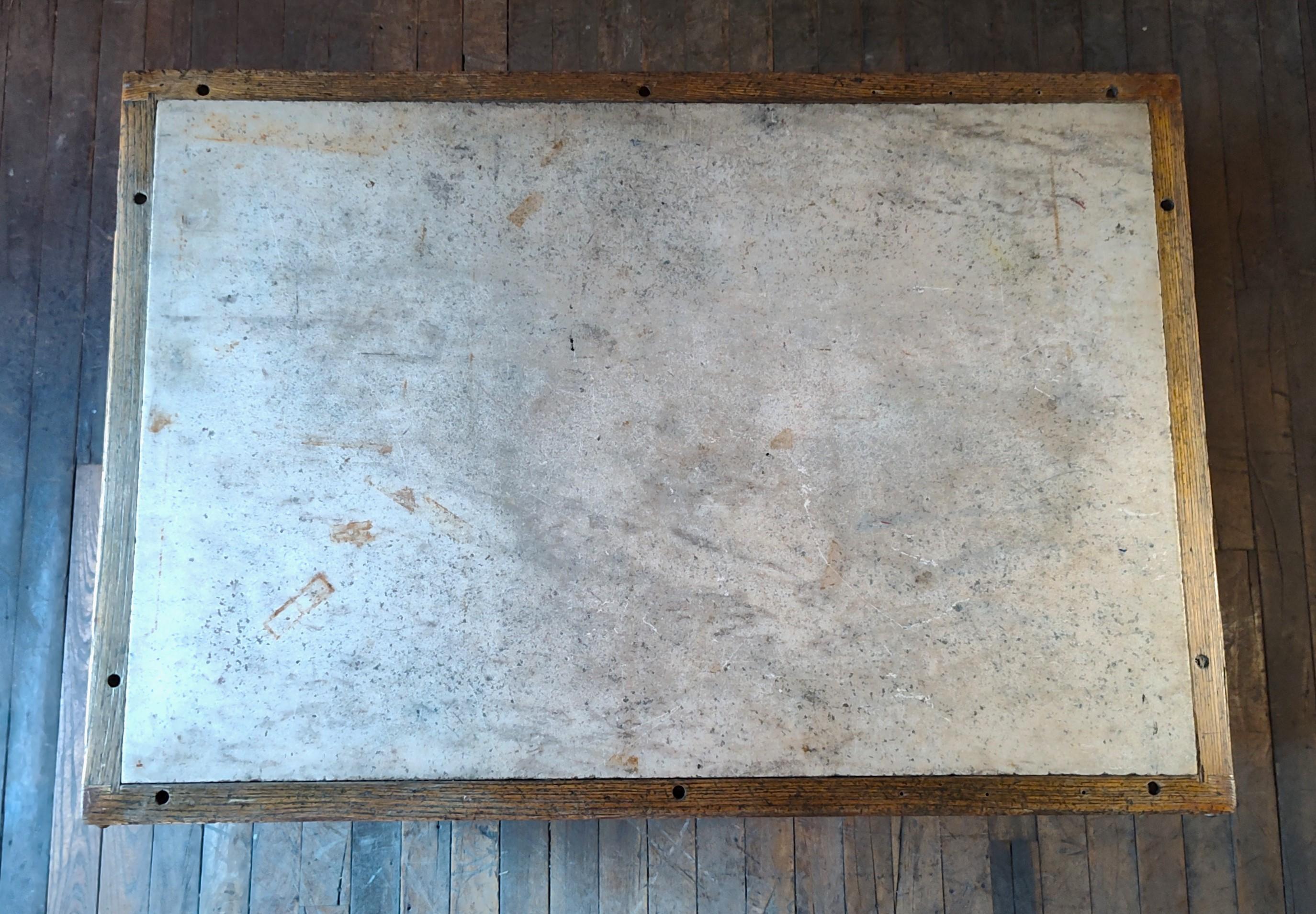 Vintage Industrial Island / Display Cabinet 1