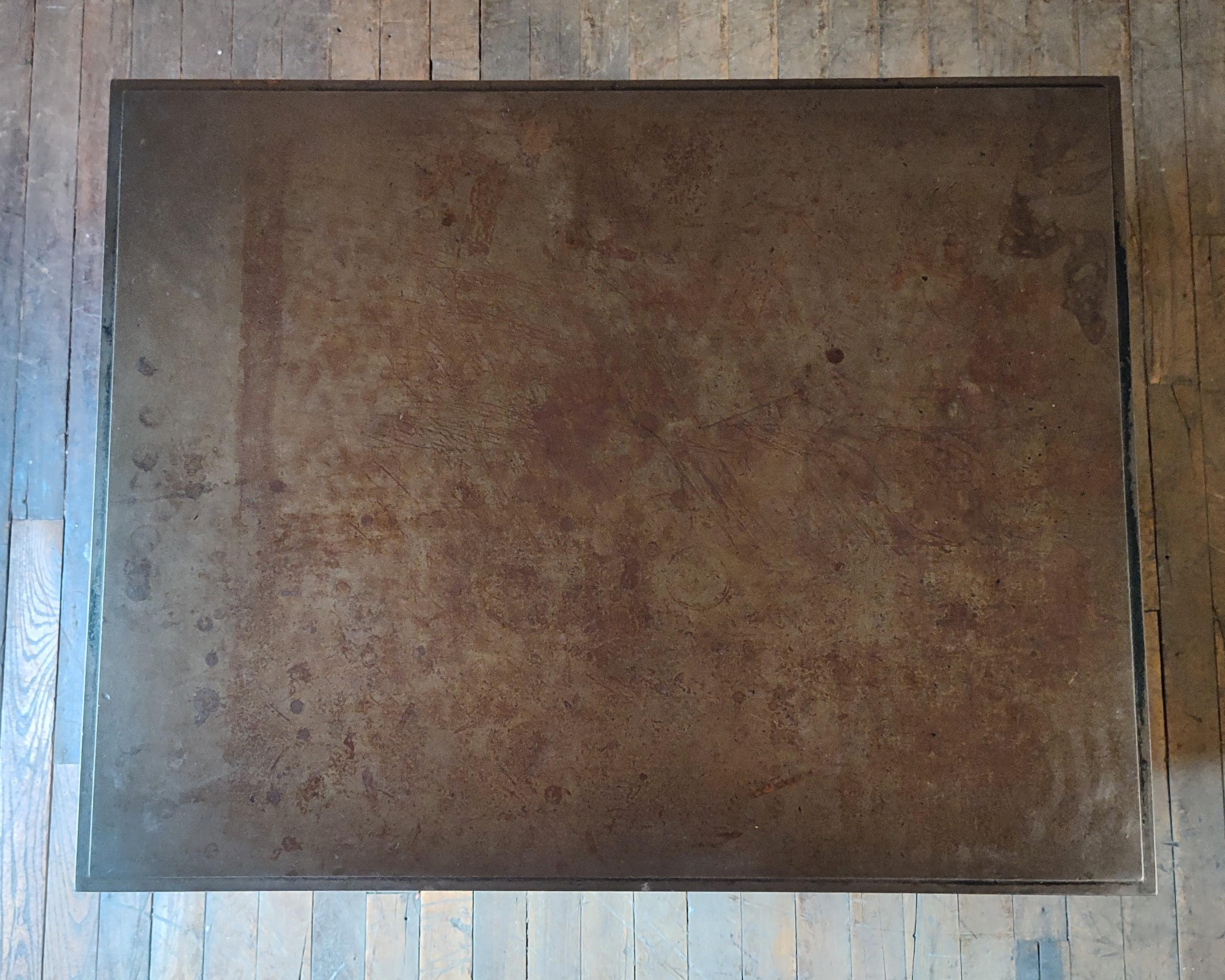 Islande / Armoire de cuisine industrielle vintage 1
