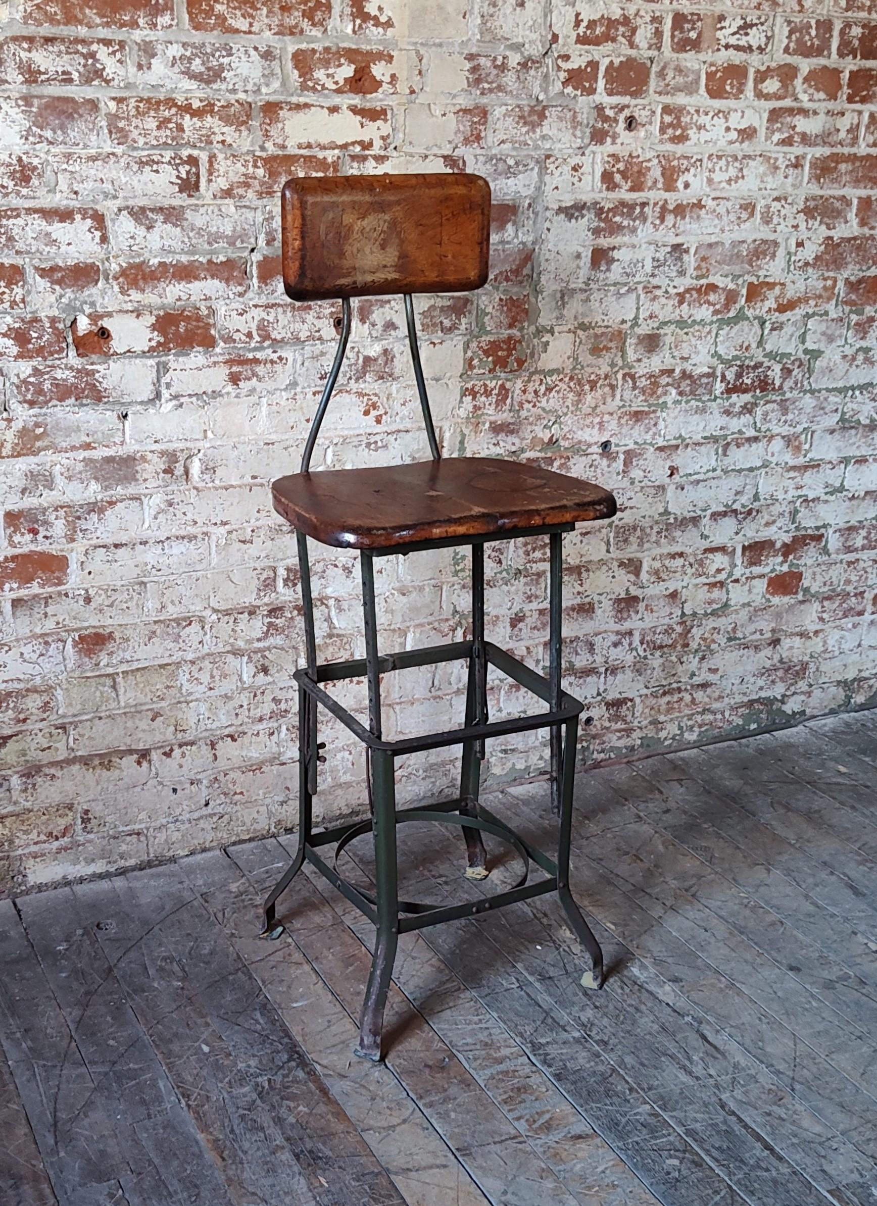 Antique Factory Stool

Overall Dimensions: 15