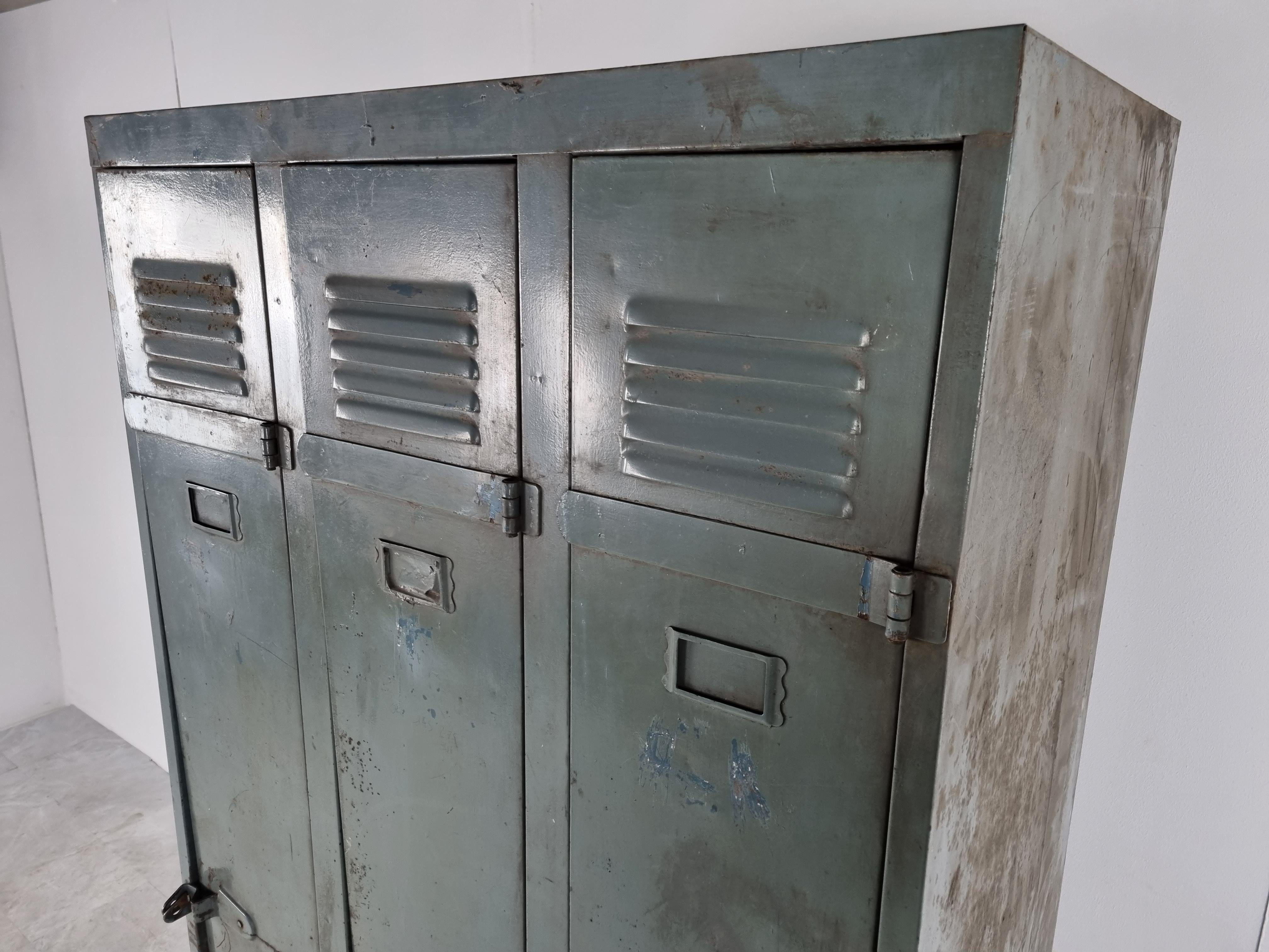 Mid-20th Century Vintage Industrial Locker, 1960s